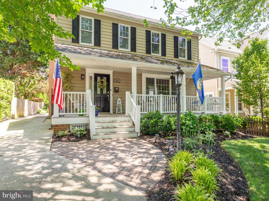 MCGUCKIAN - Residential