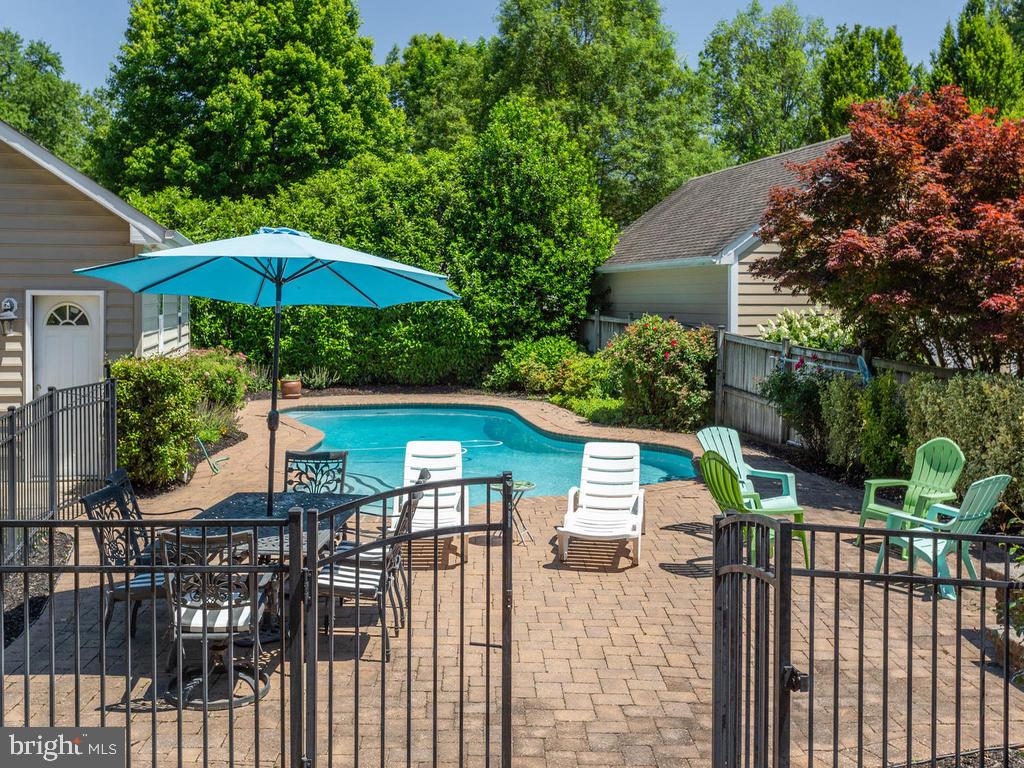 MCGUCKIAN - Residential