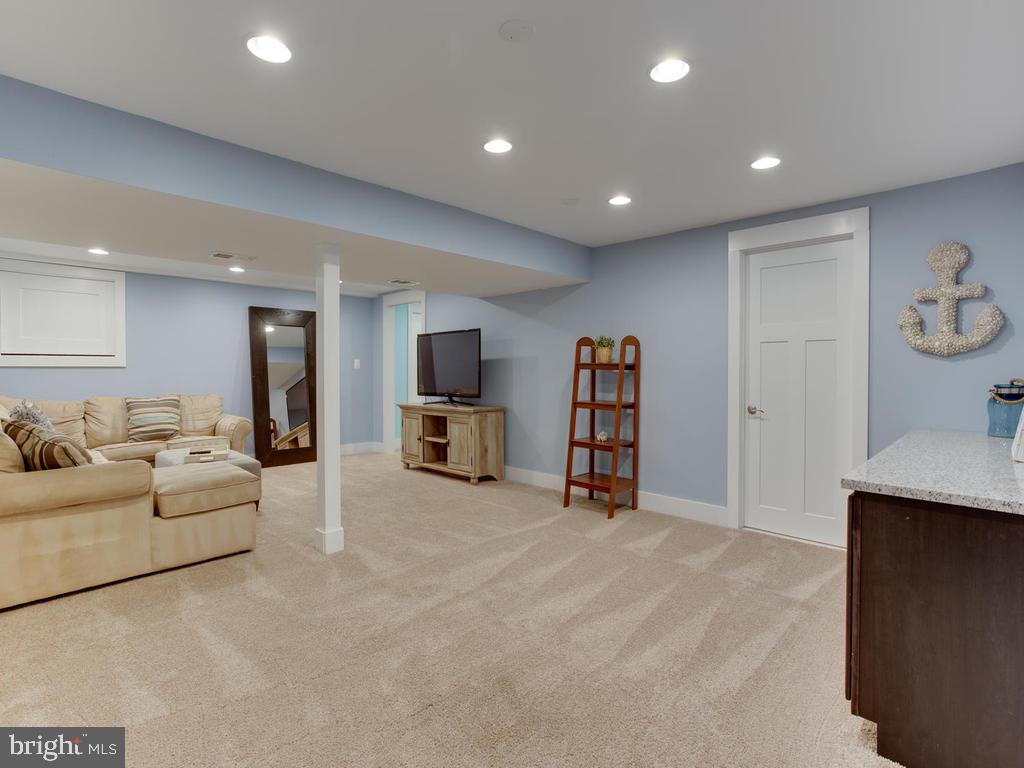 MCGUCKIAN - Residential