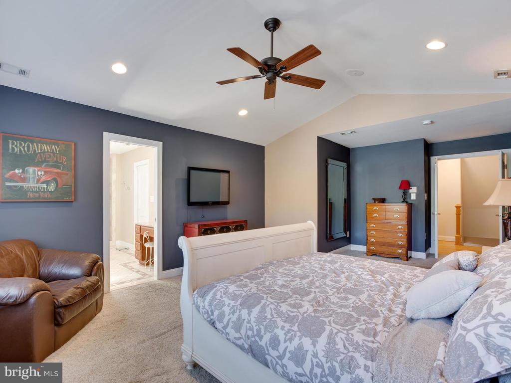 MCGUCKIAN - Residential