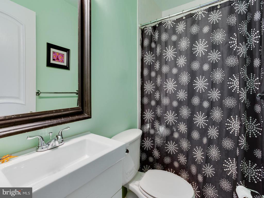 MCGUCKIAN - Residential