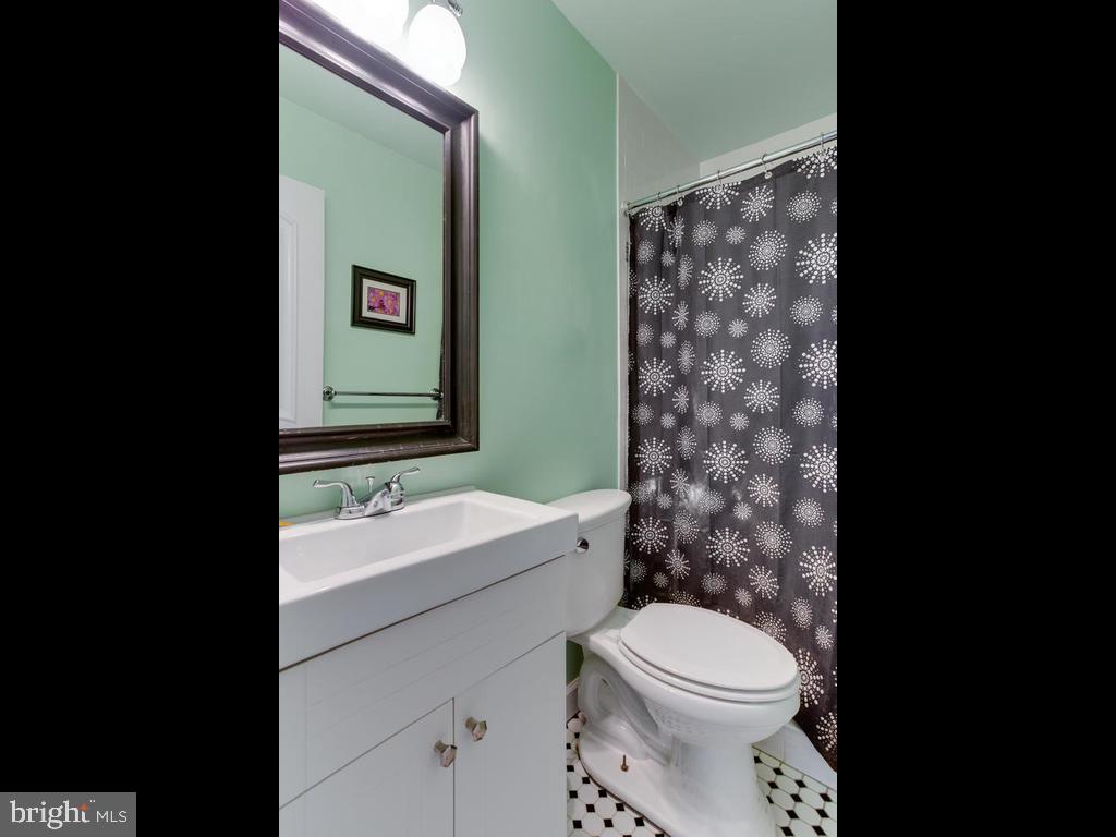 MCGUCKIAN - Residential