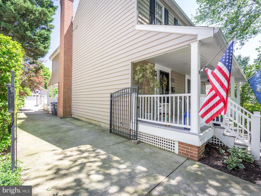 MCGUCKIAN - Residential