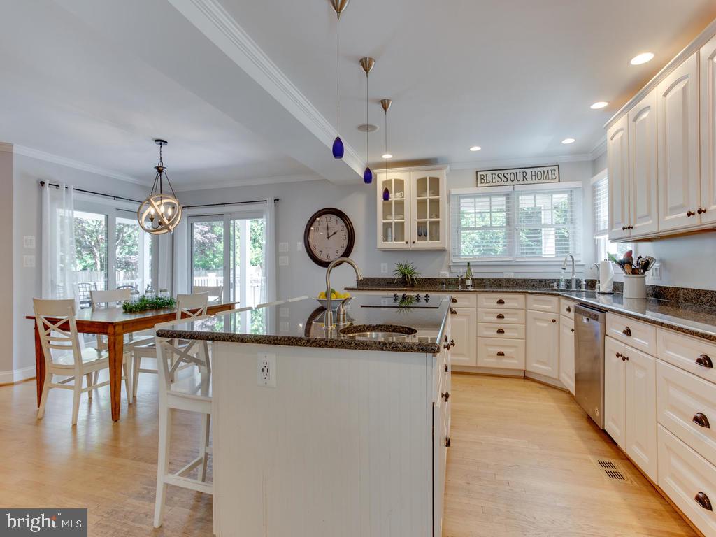 MCGUCKIAN - Residential