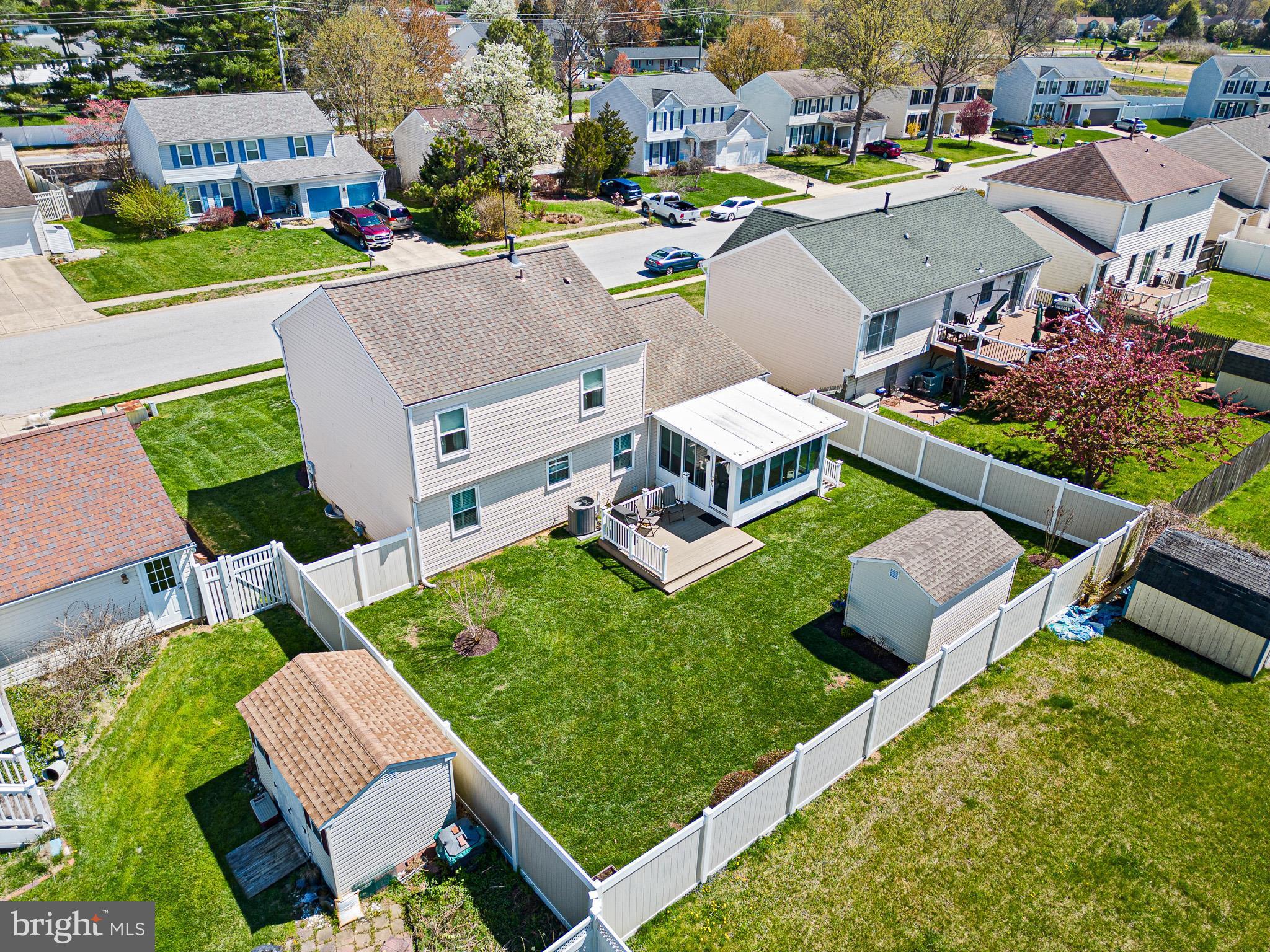 WHETHERSFIELD - Residential