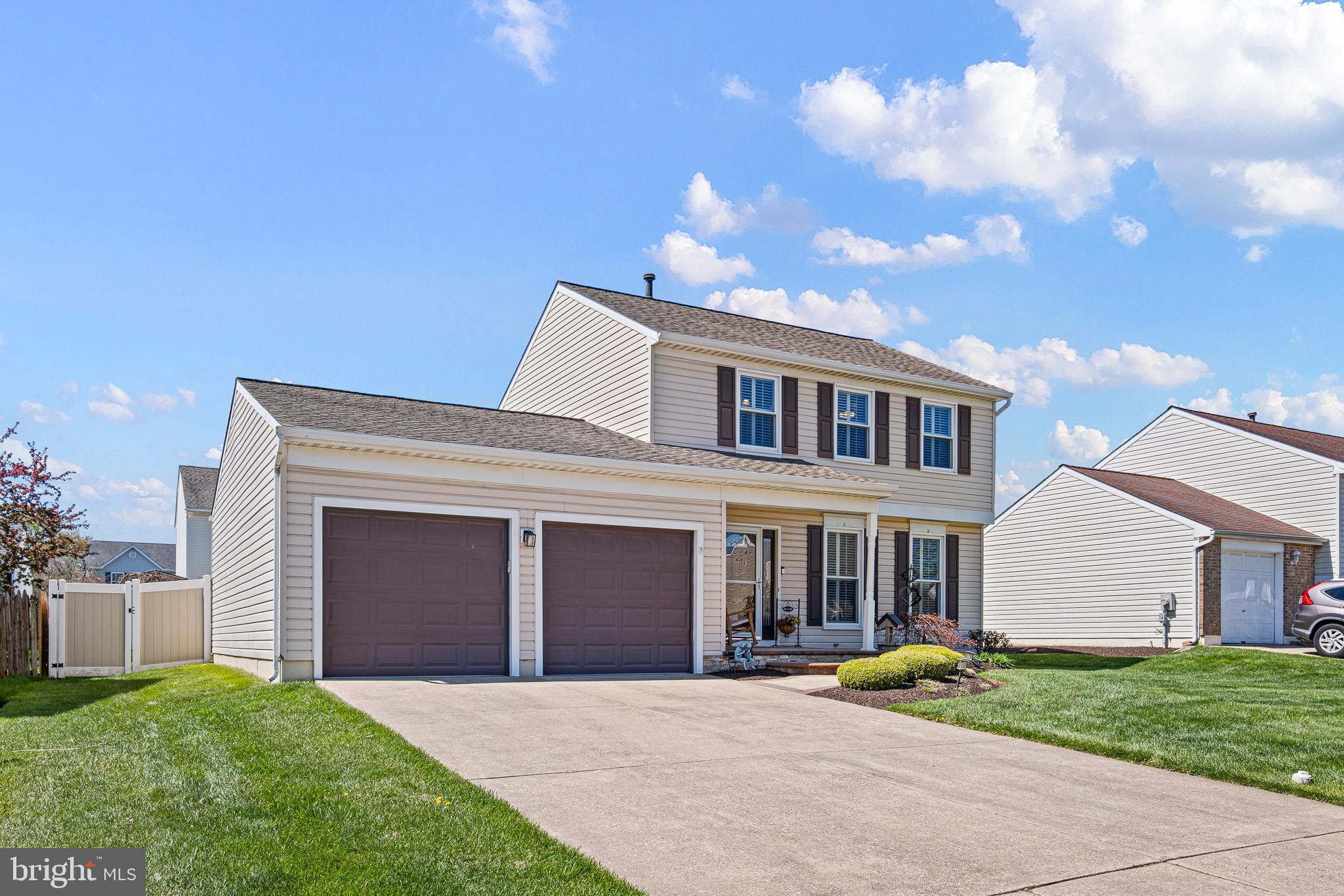 WHETHERSFIELD - Residential