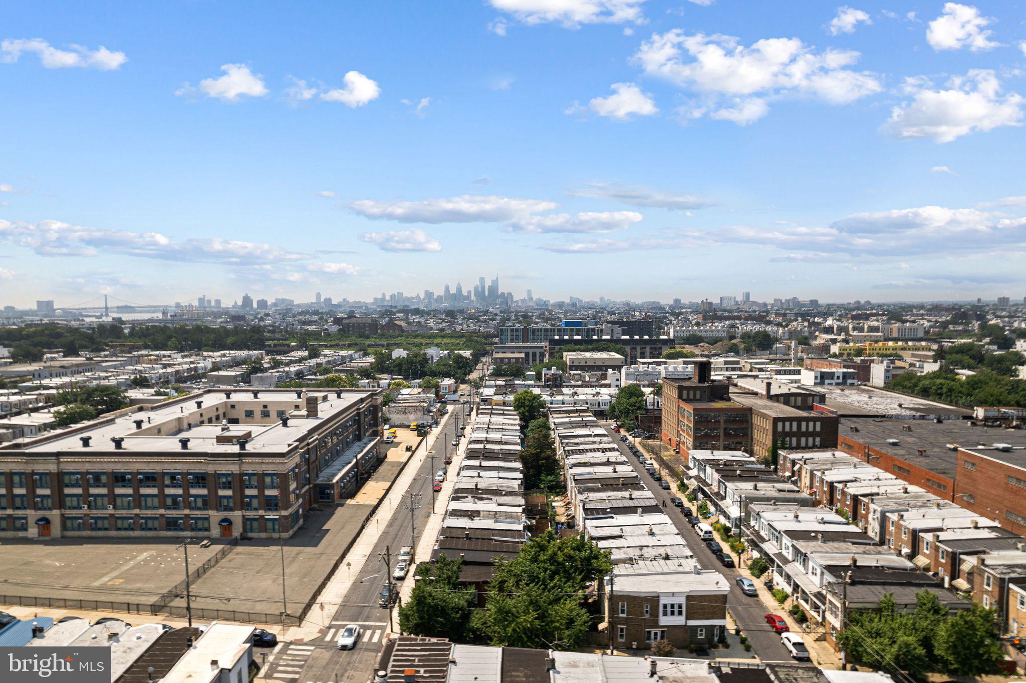 PORT RICHMOND - Residential