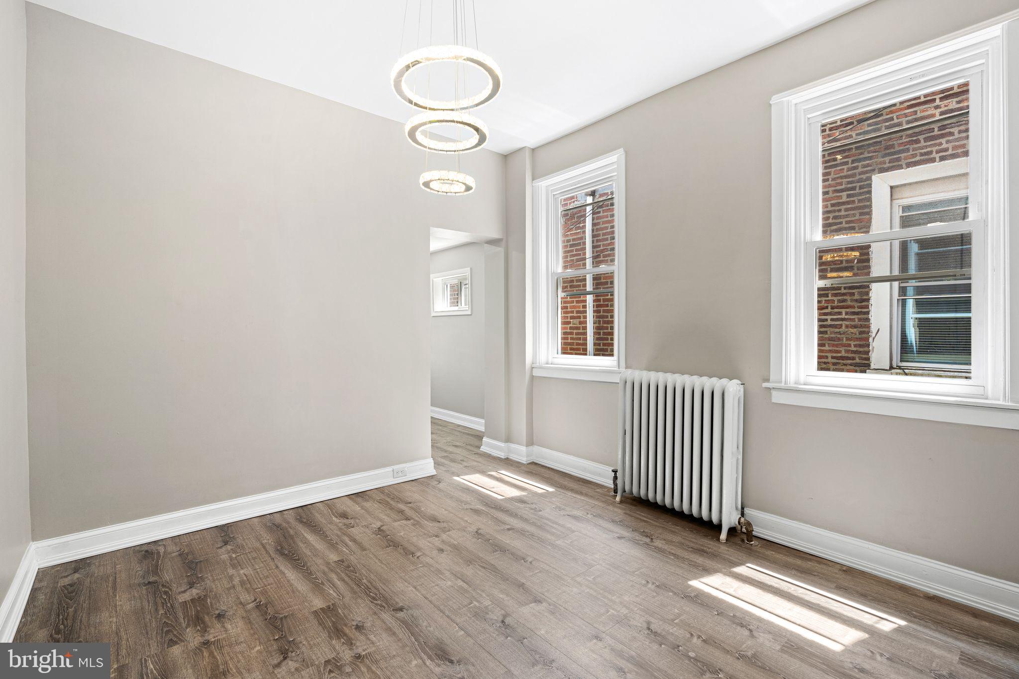 PORT RICHMOND - Residential