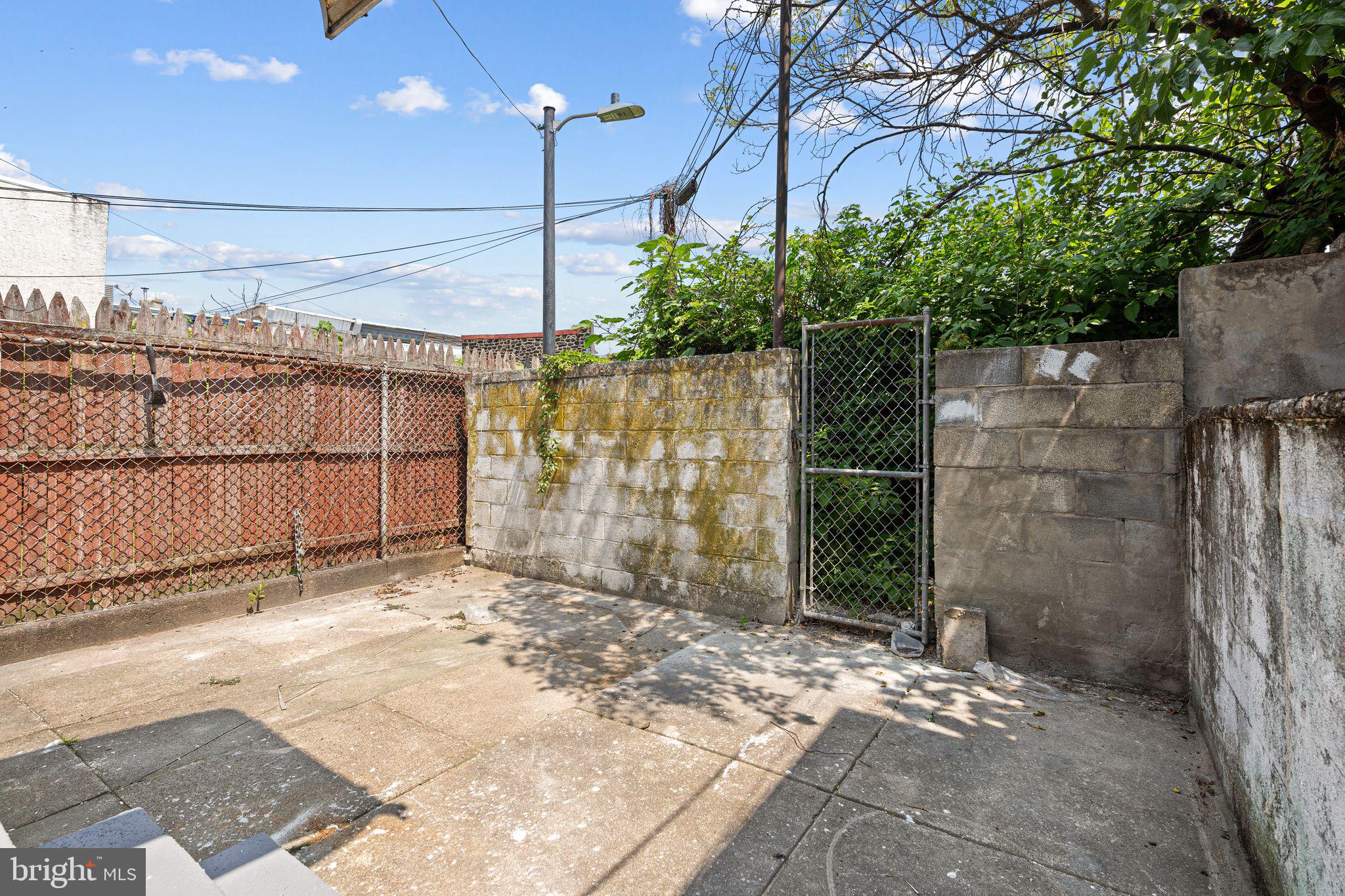 PORT RICHMOND - Residential