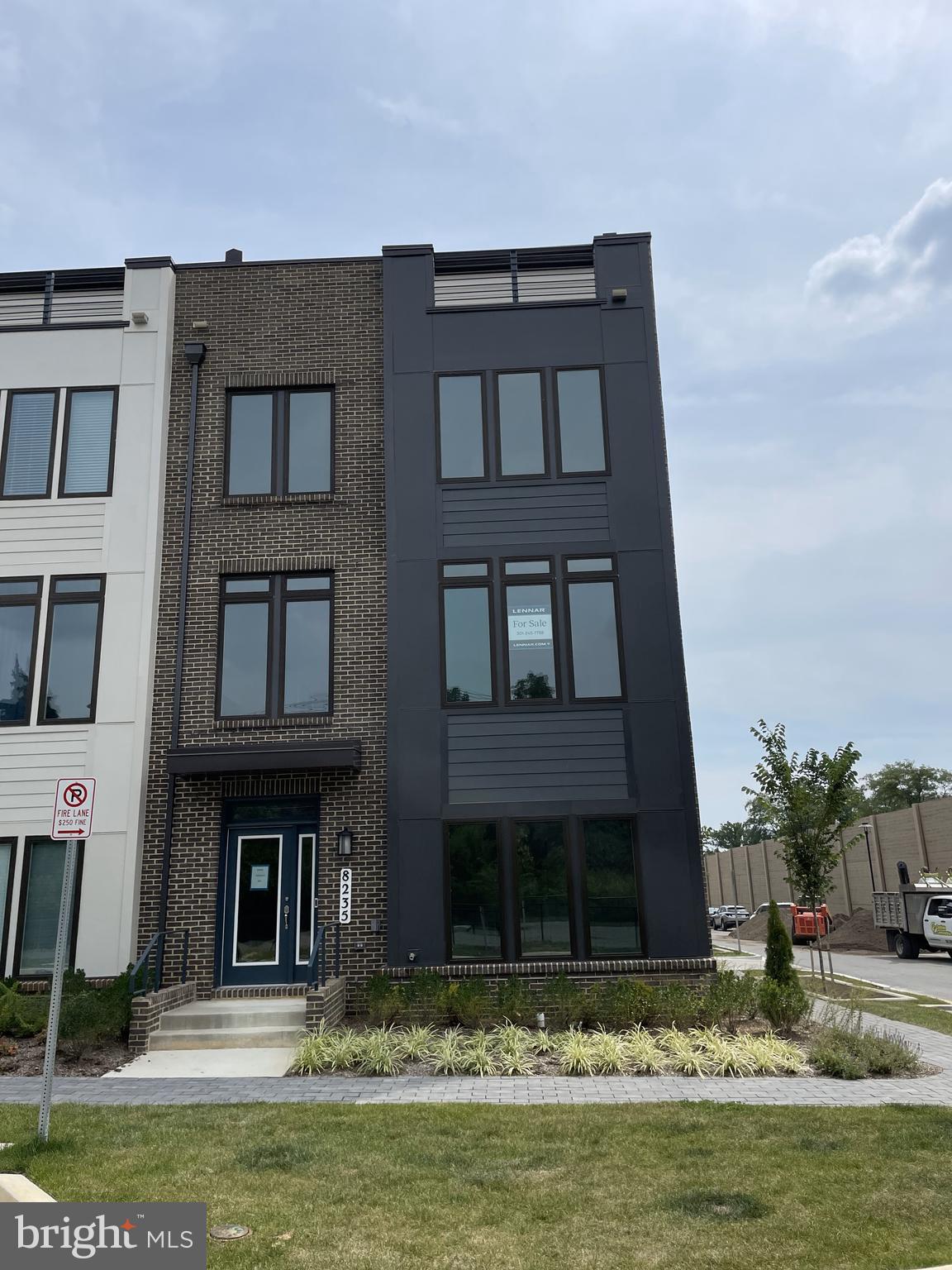 WESTSIDE AT SHADY GROVE METRO - Residential