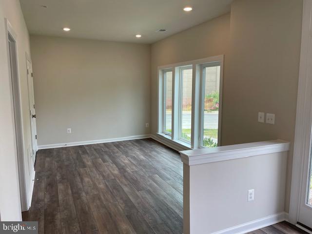 WESTSIDE AT SHADY GROVE METRO - Residential