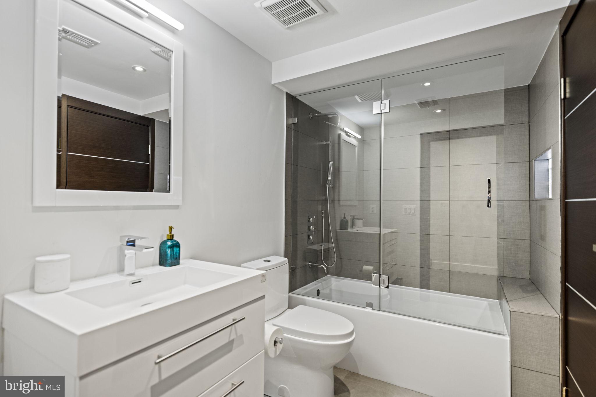 BURLEITH - Residential