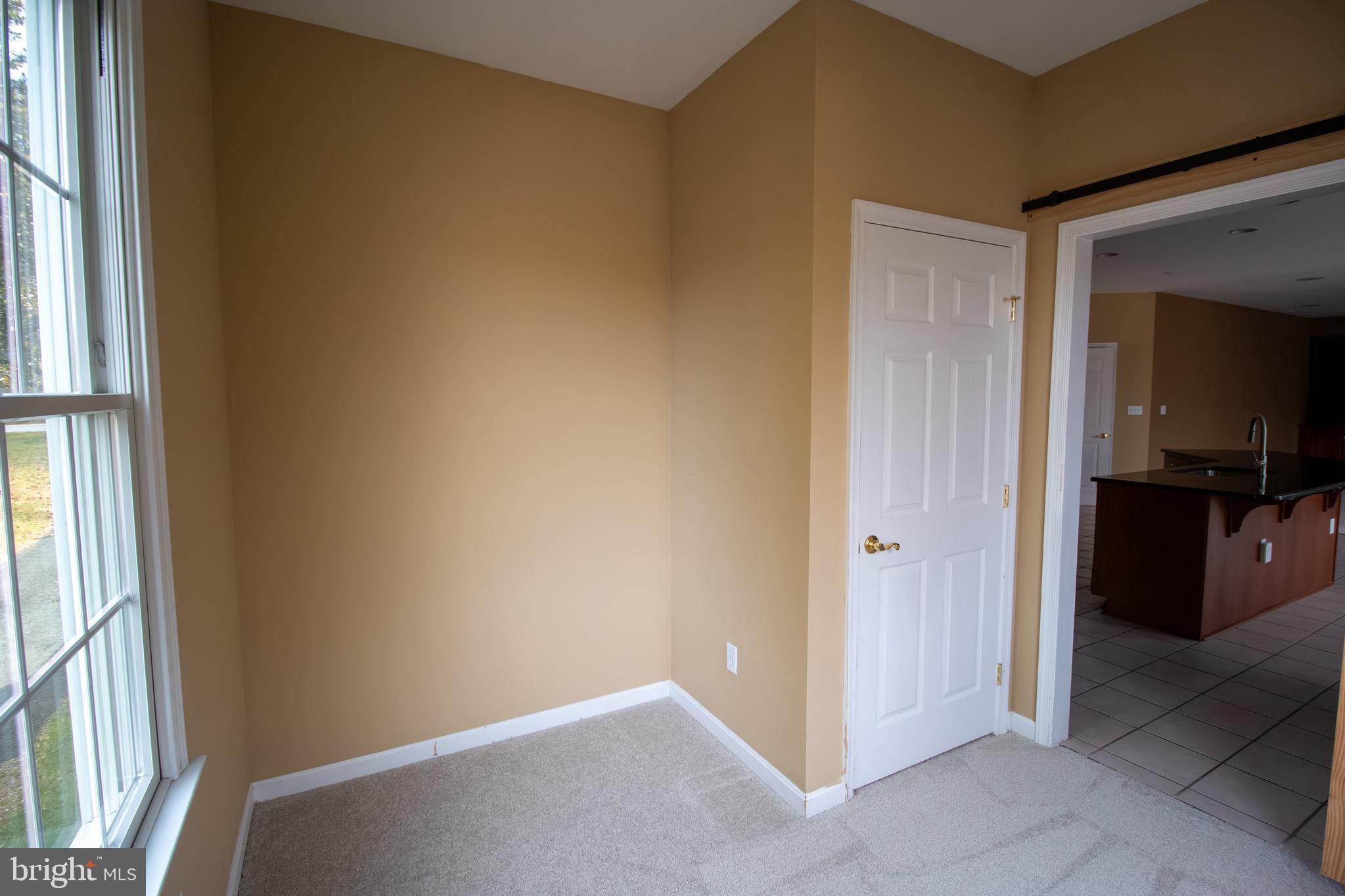 PERRY HALL - Residential