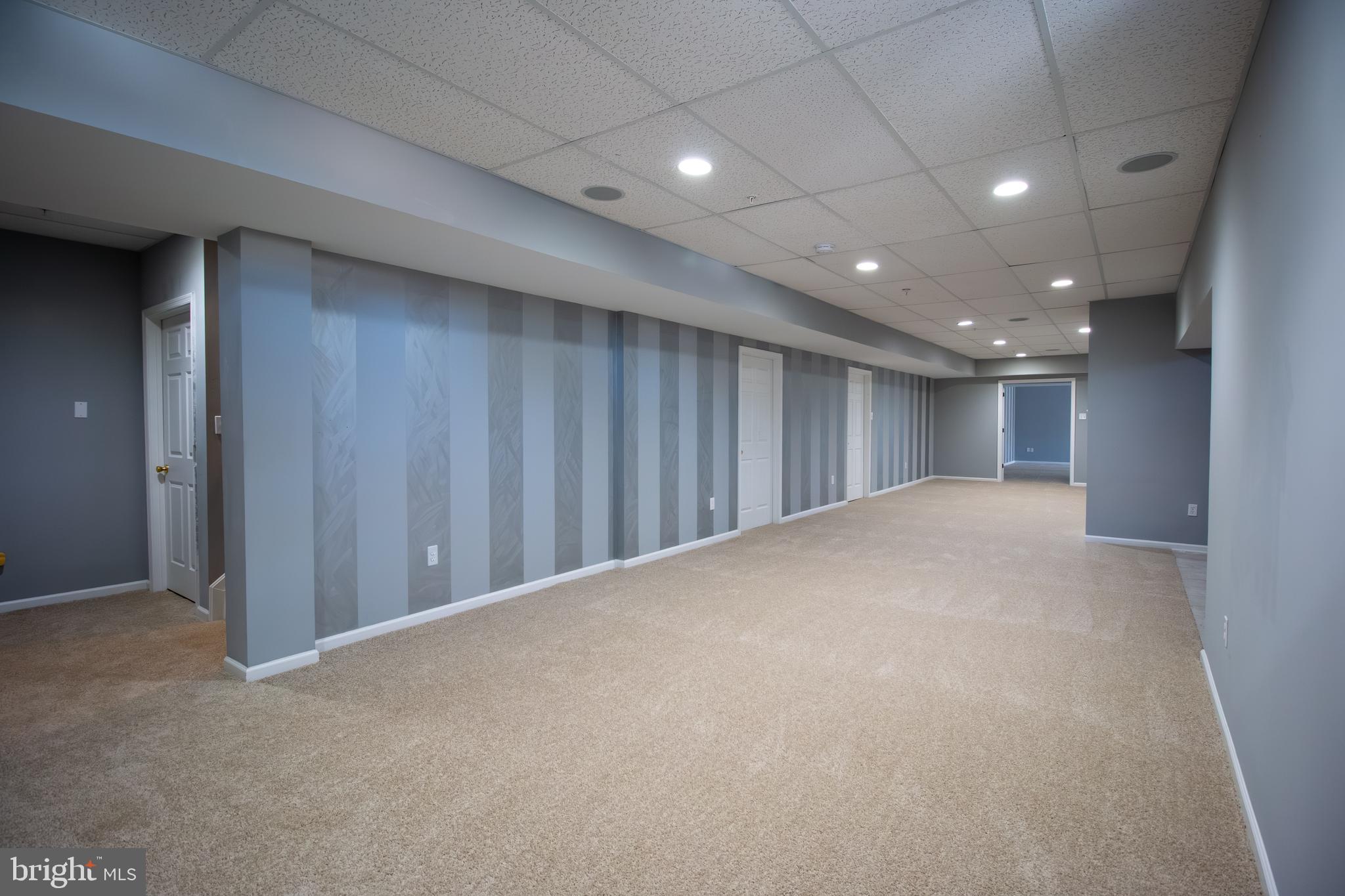 PERRY HALL - Residential