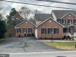 9112 COWENTON AVENUE