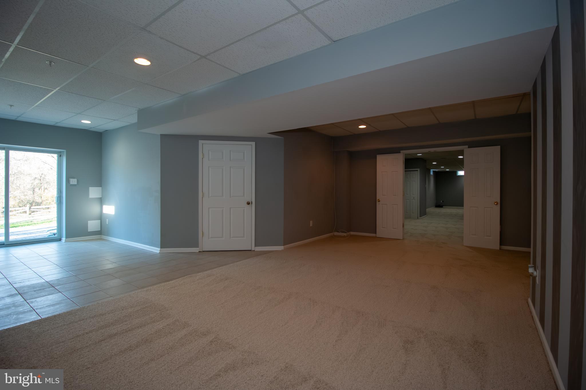 PERRY HALL - Residential