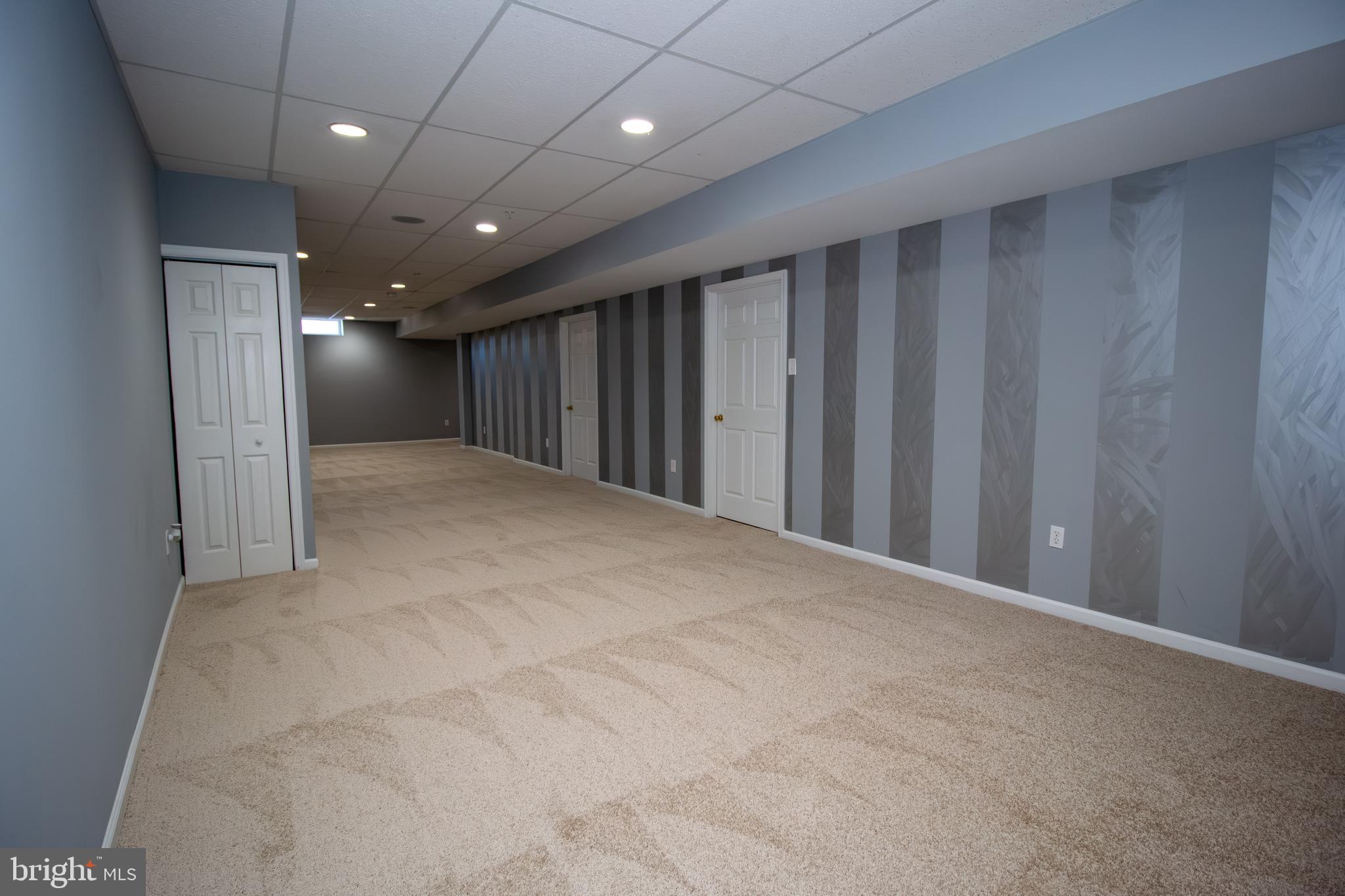 PERRY HALL - Residential