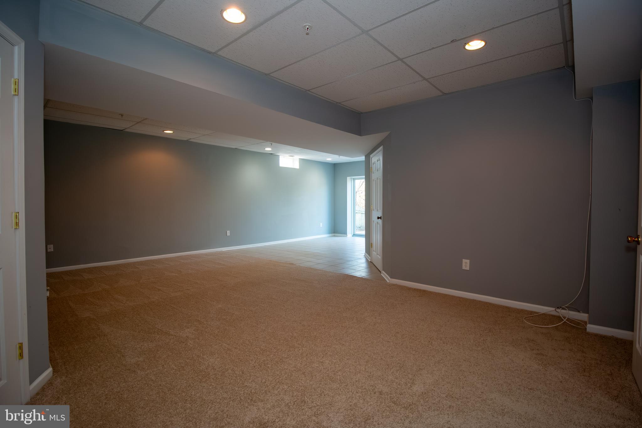 PERRY HALL - Residential