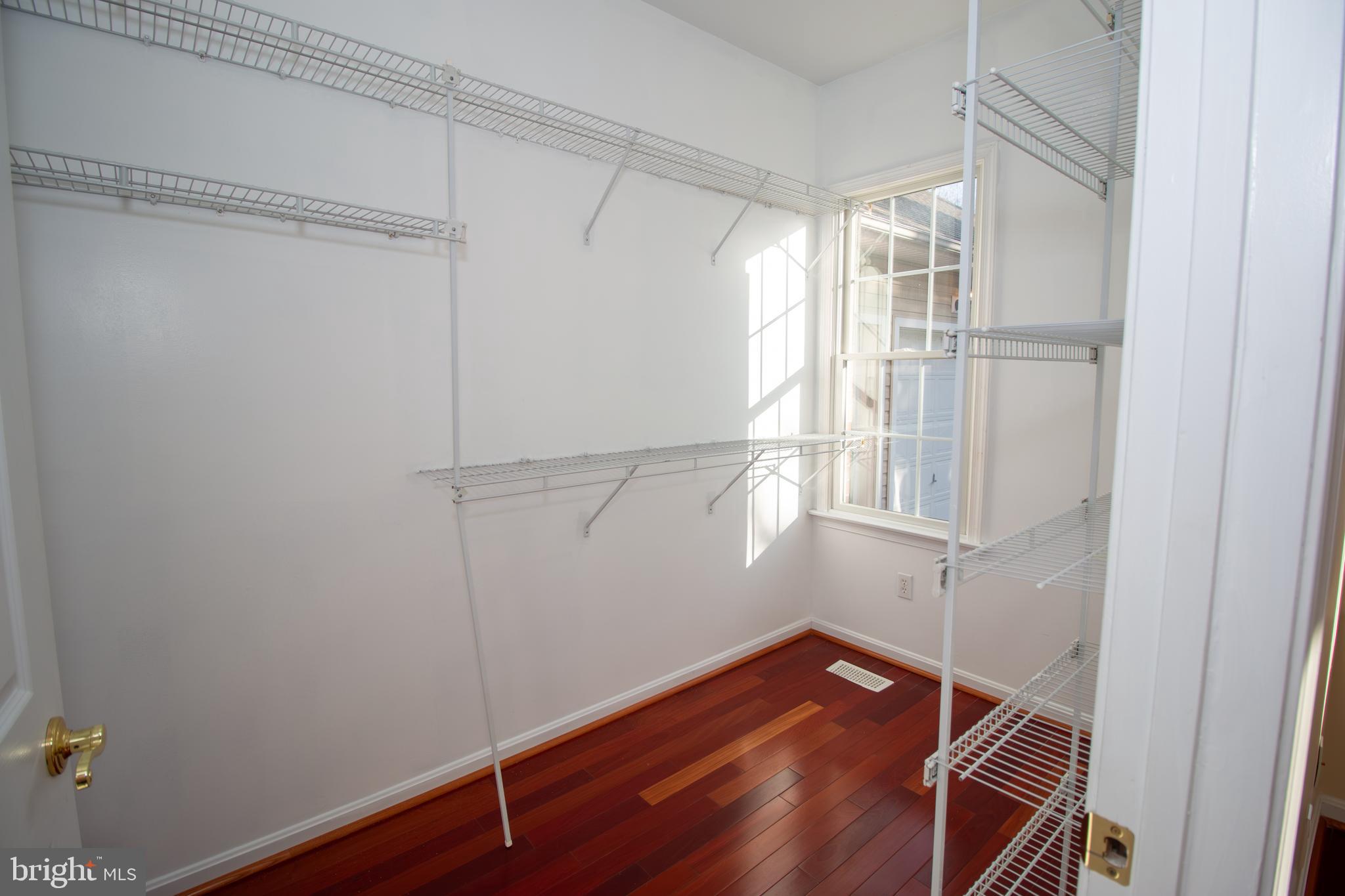 PERRY HALL - Residential