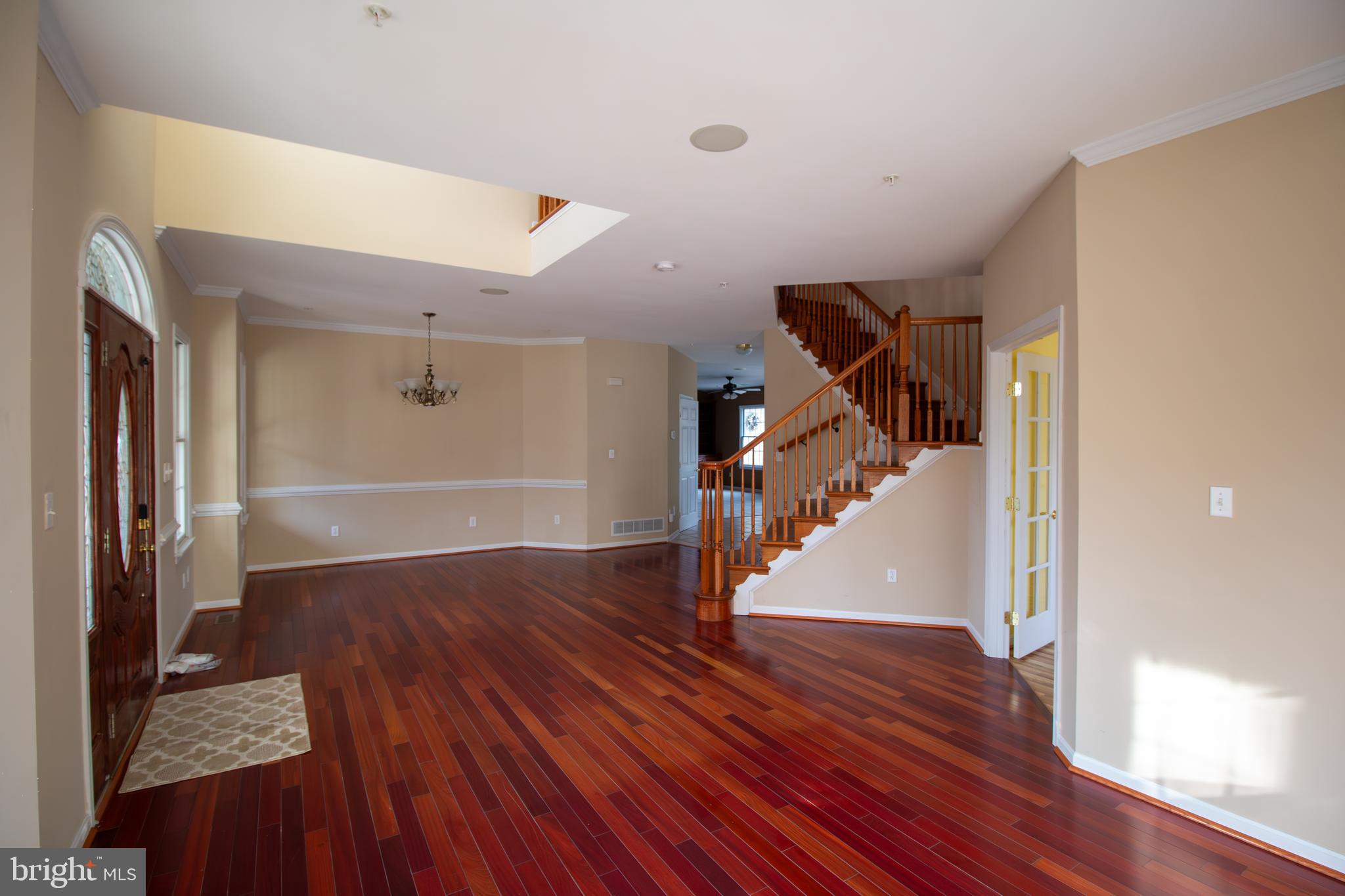 PERRY HALL - Residential