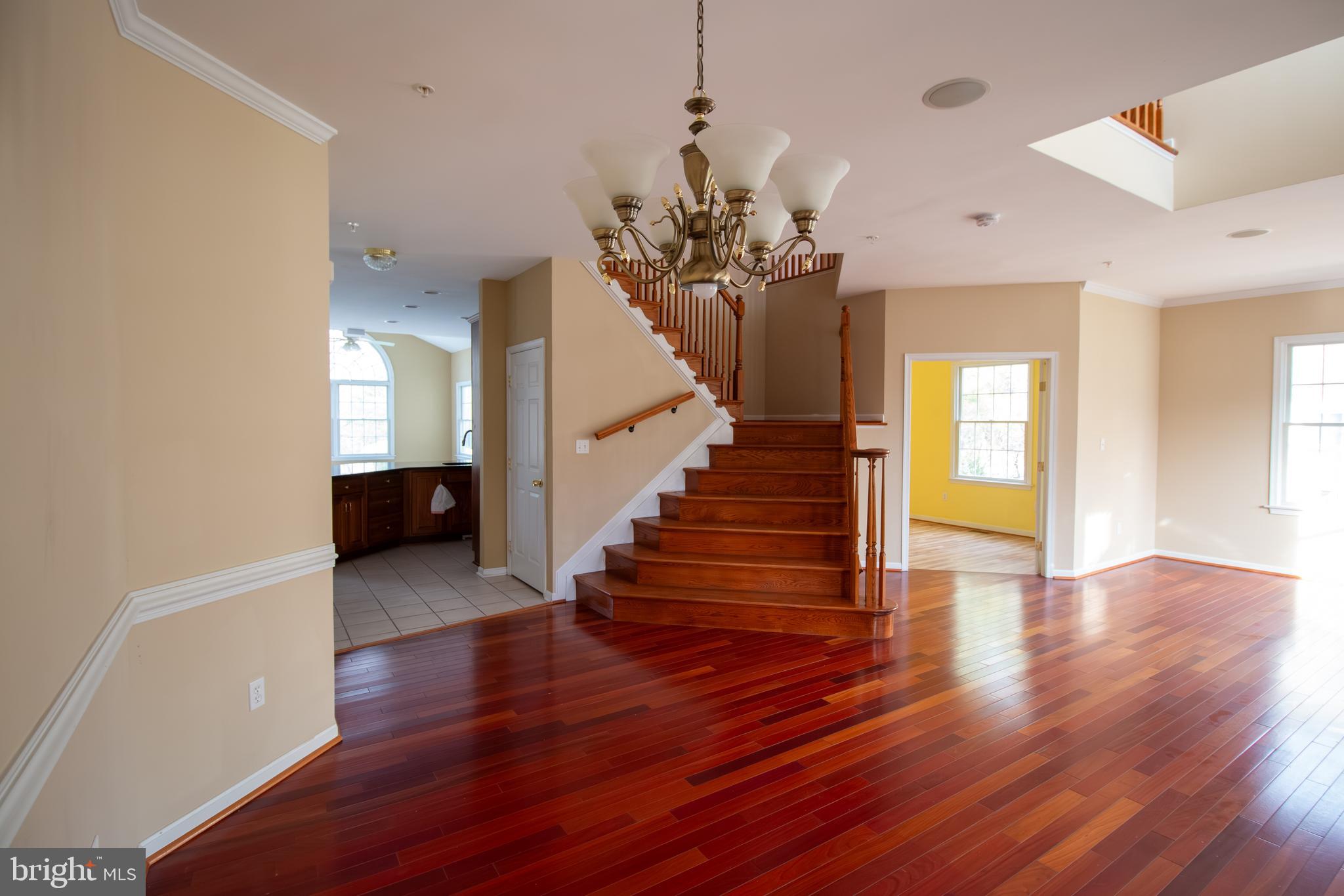 PERRY HALL - Residential