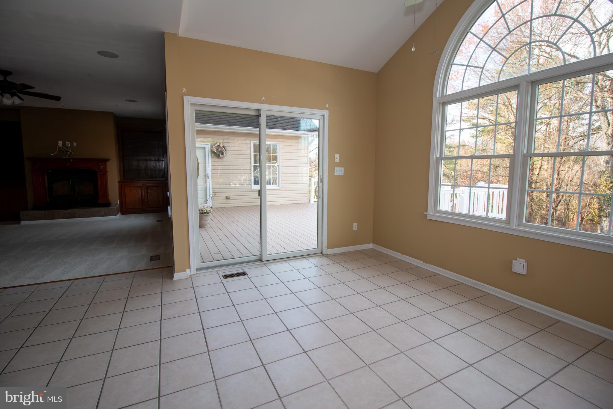 PERRY HALL - Residential