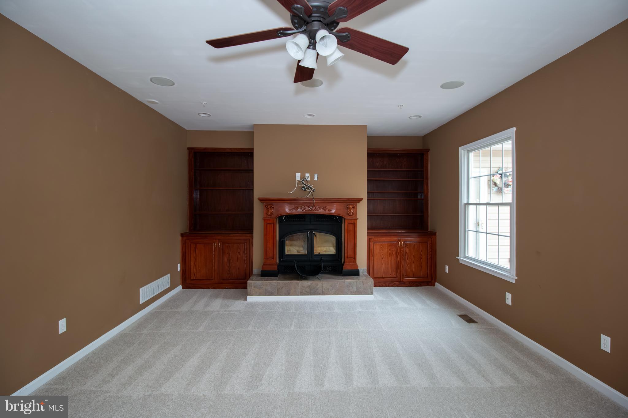 PERRY HALL - Residential