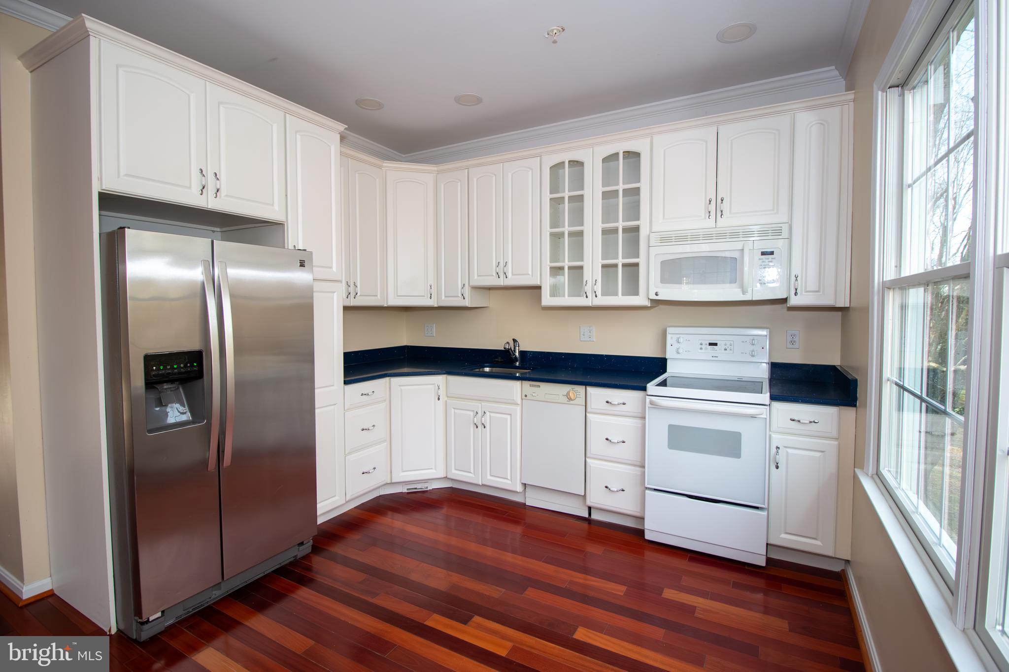 PERRY HALL - Residential