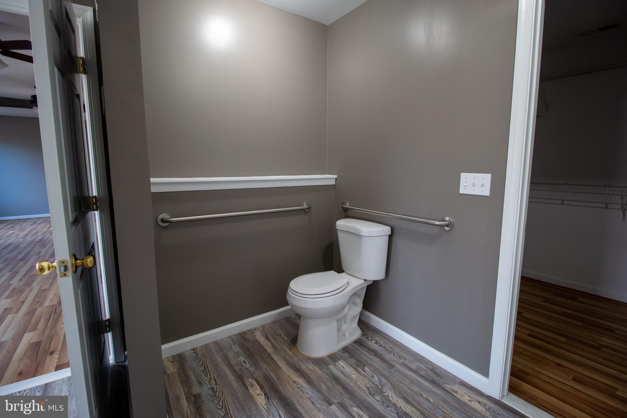 PERRY HALL - Residential