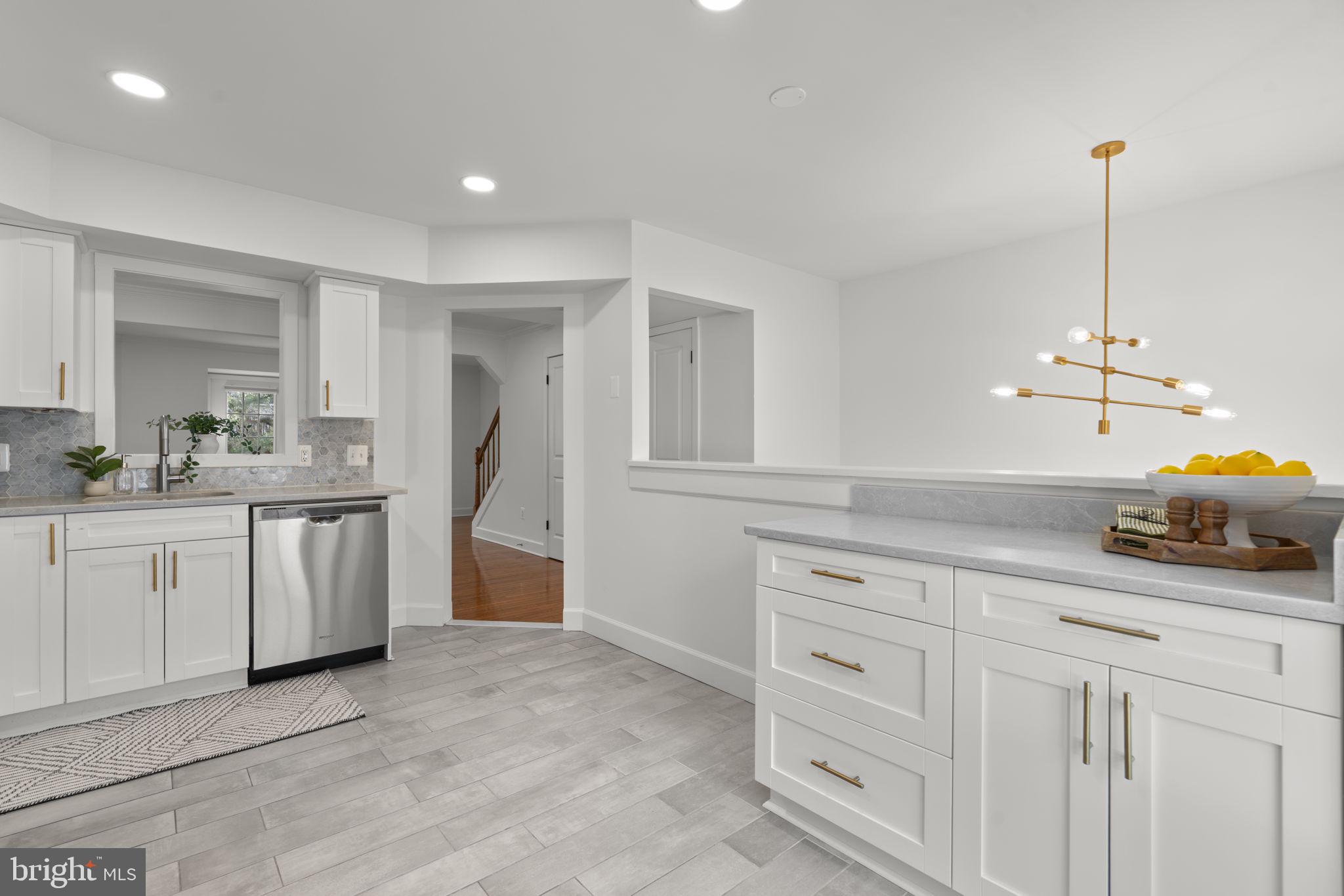 ELLICOTT MEADOWS - Residential