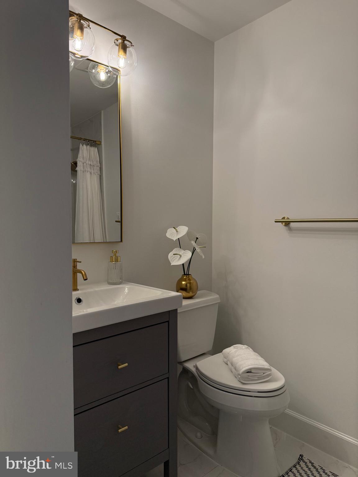 ELLICOTT MEADOWS - Residential