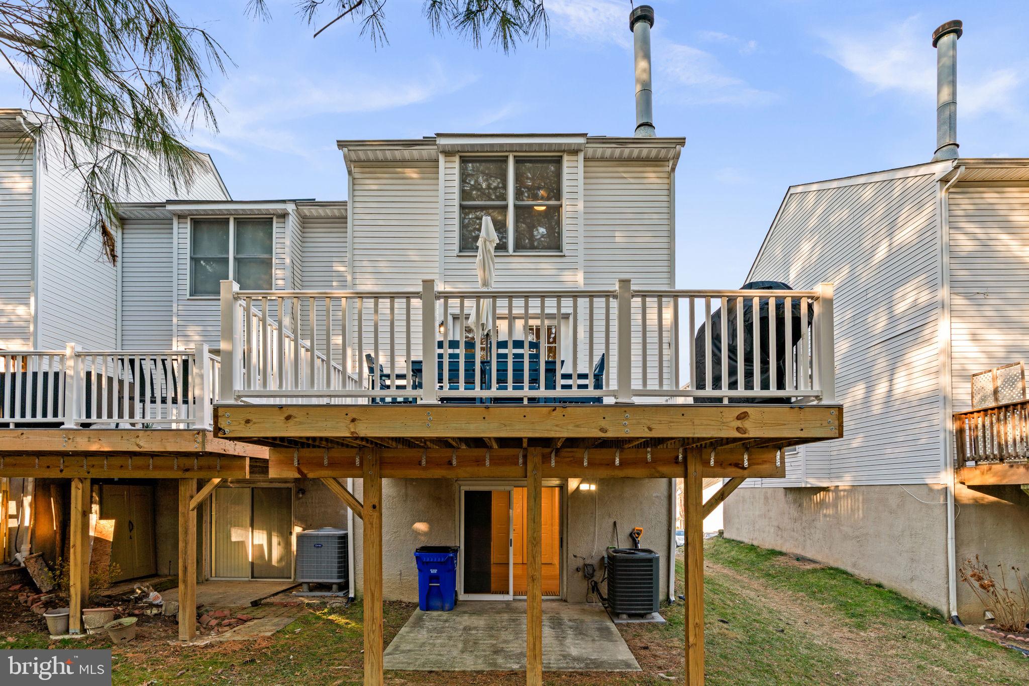 ELLICOTT MEADOWS - Residential