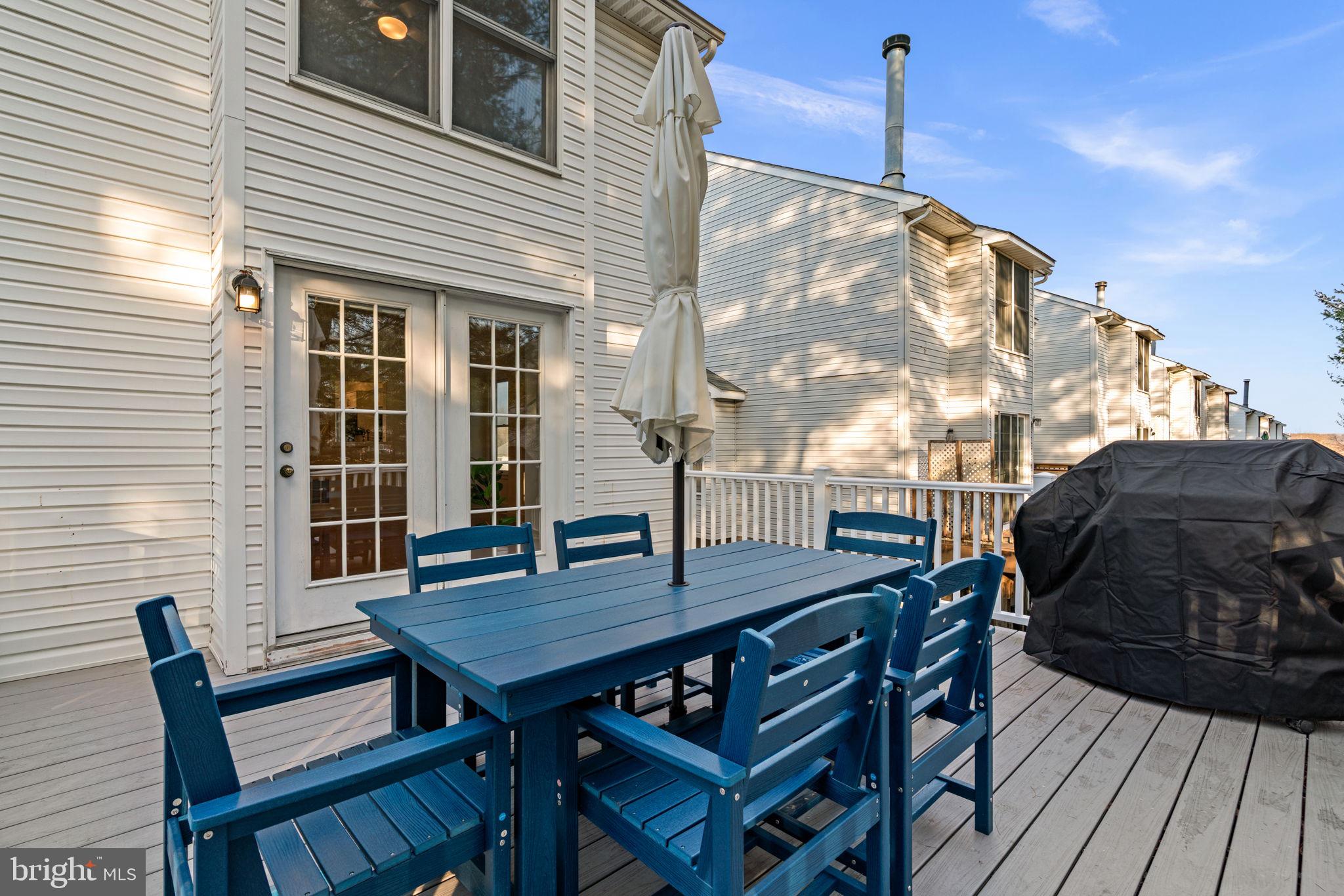 ELLICOTT MEADOWS - Residential