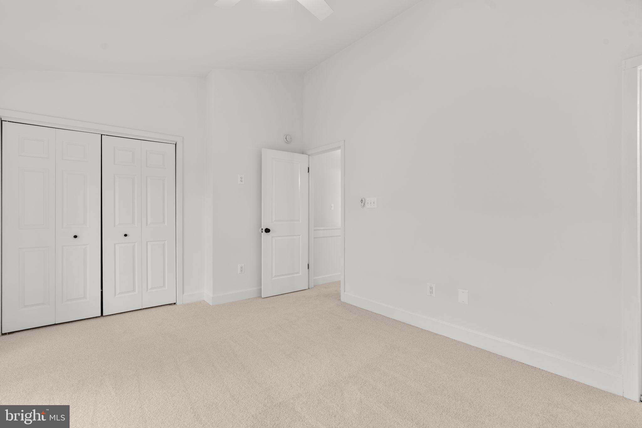 ELLICOTT MEADOWS - Residential