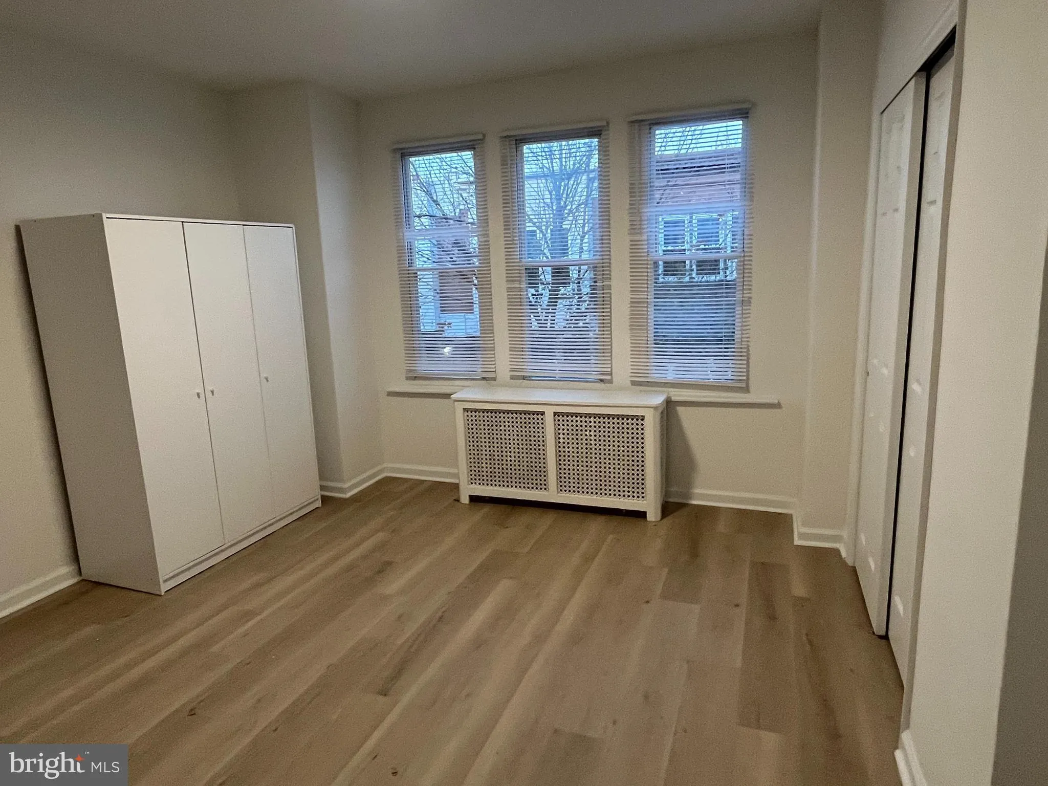 Philadelphia, Pennsylvania 19146, United States, 3 Bedrooms Bedrooms, ,1 BathroomBathrooms,Residential,Contingent,25580