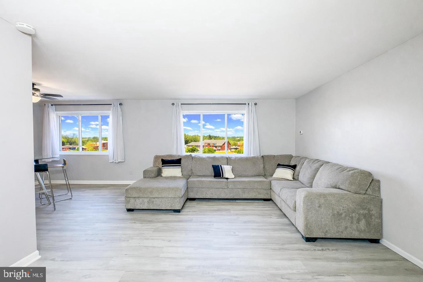 THE CAROLYN - Residential Lease