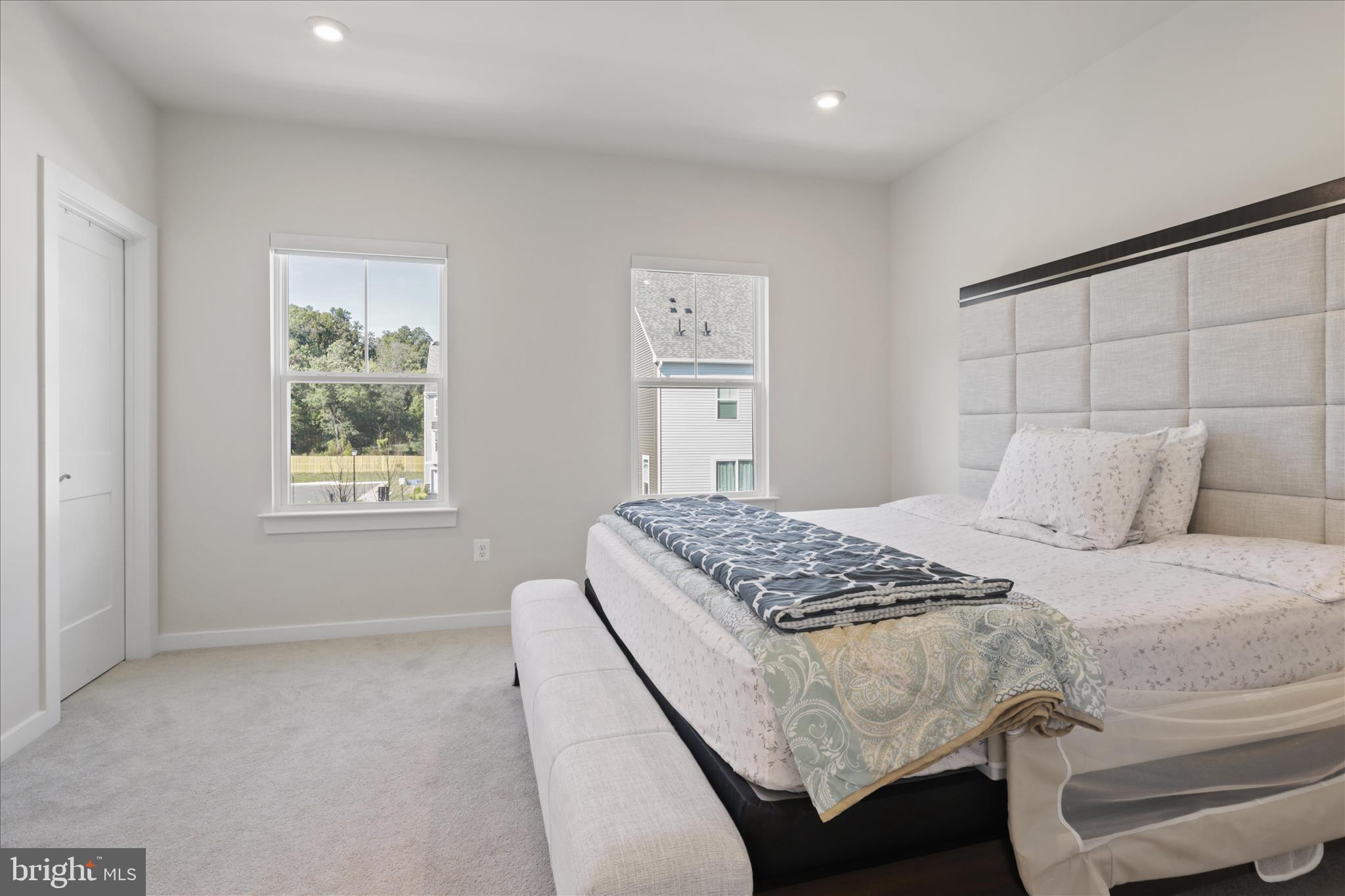 ARCOLA - Residential