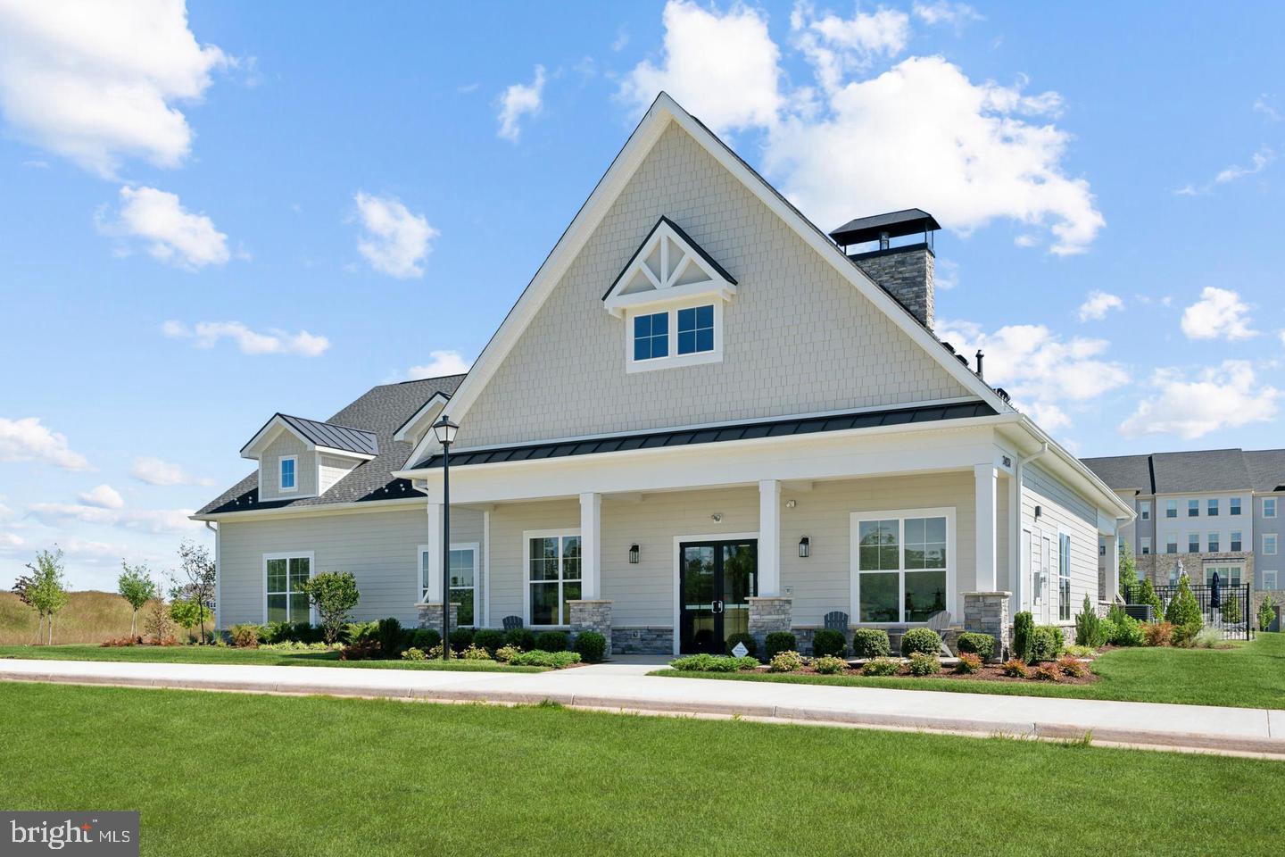 ARCOLA - Residential