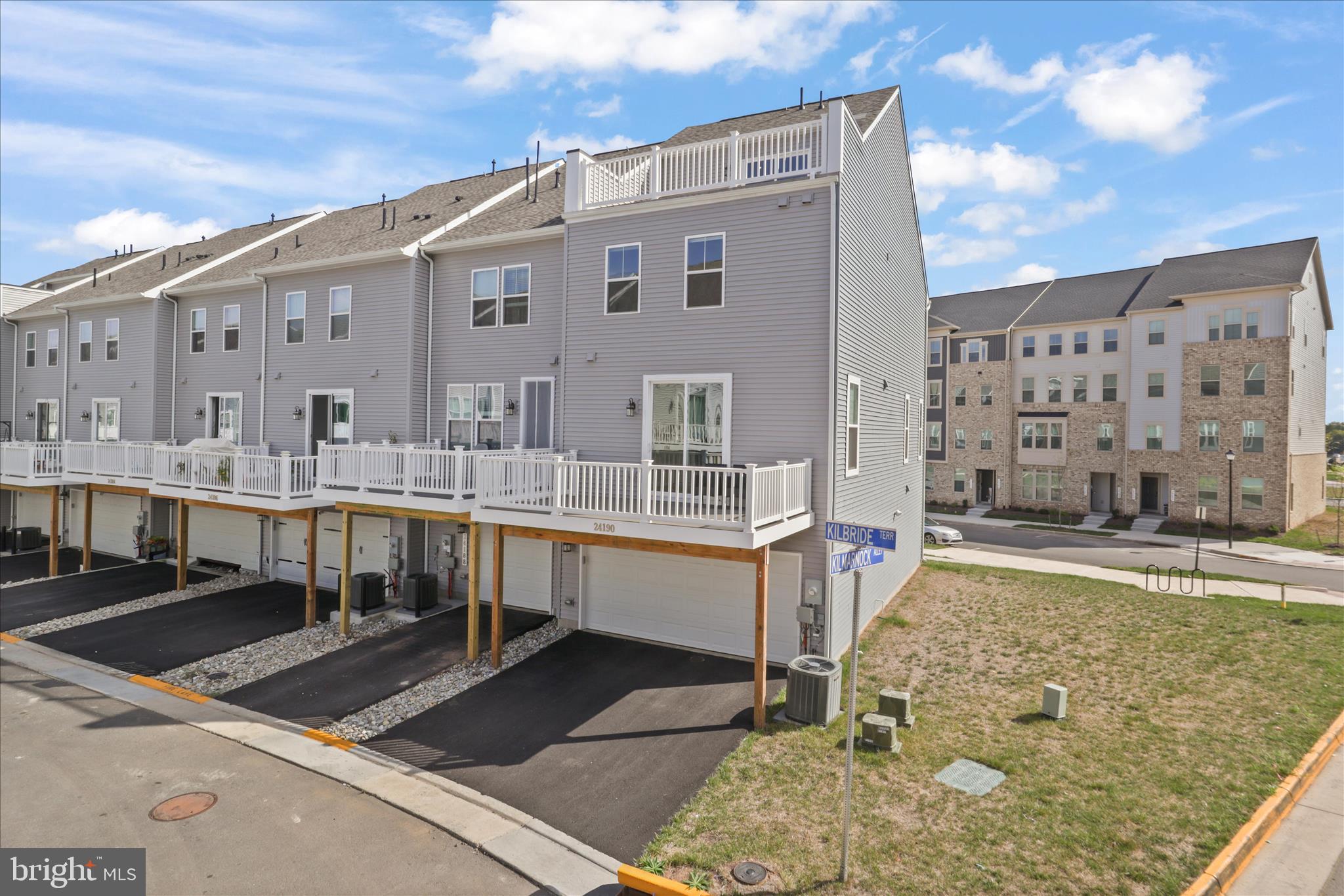 ARCOLA - Residential