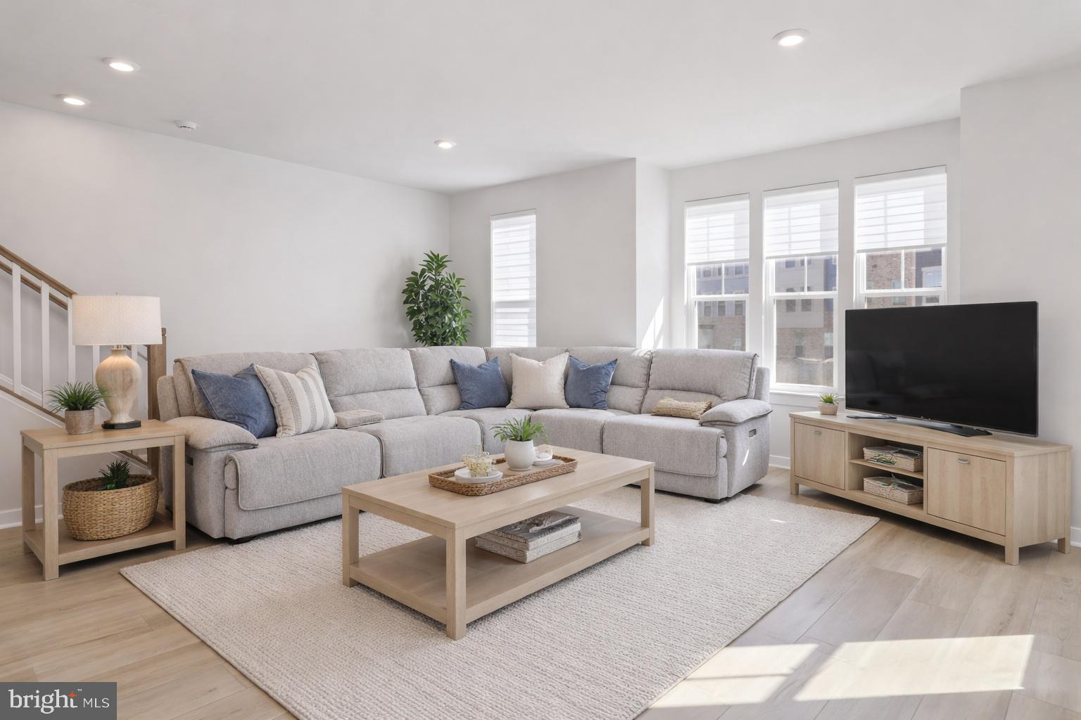 ARCOLA - Residential