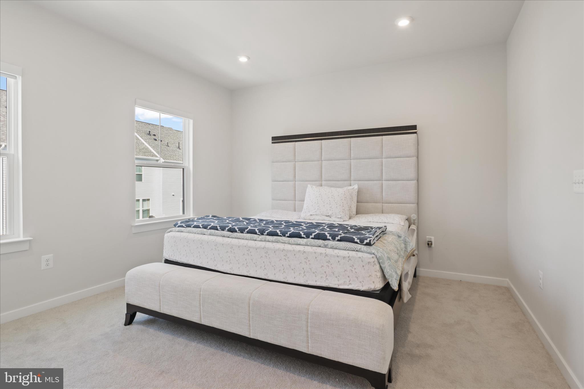 ARCOLA - Residential