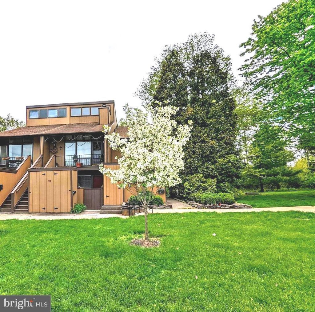 Photo of 21 Tahoe #B, NEW HOPE, PA 18938 (MLS # PABU2114348)