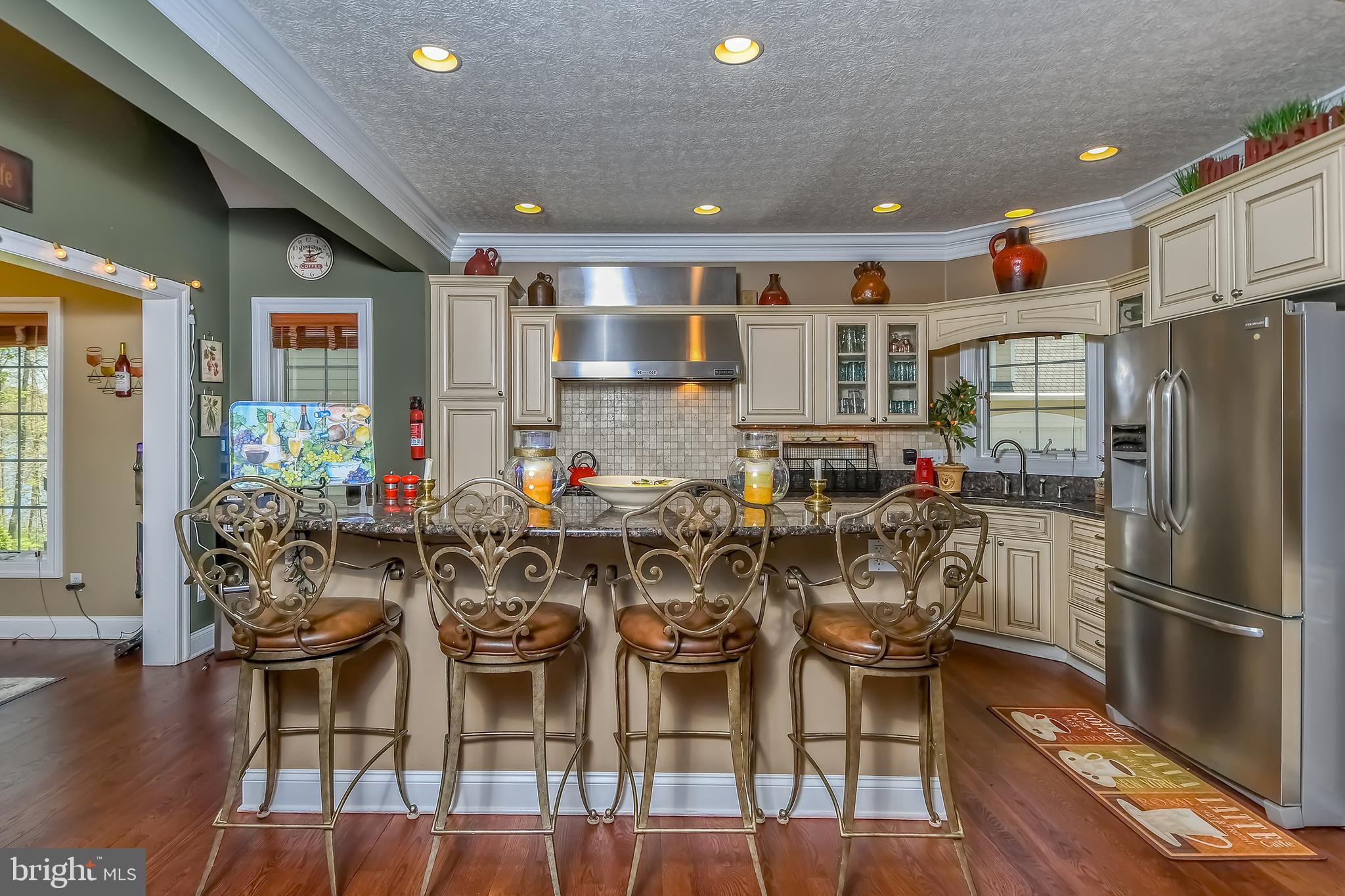 ALPINE VILLAGE - Residential