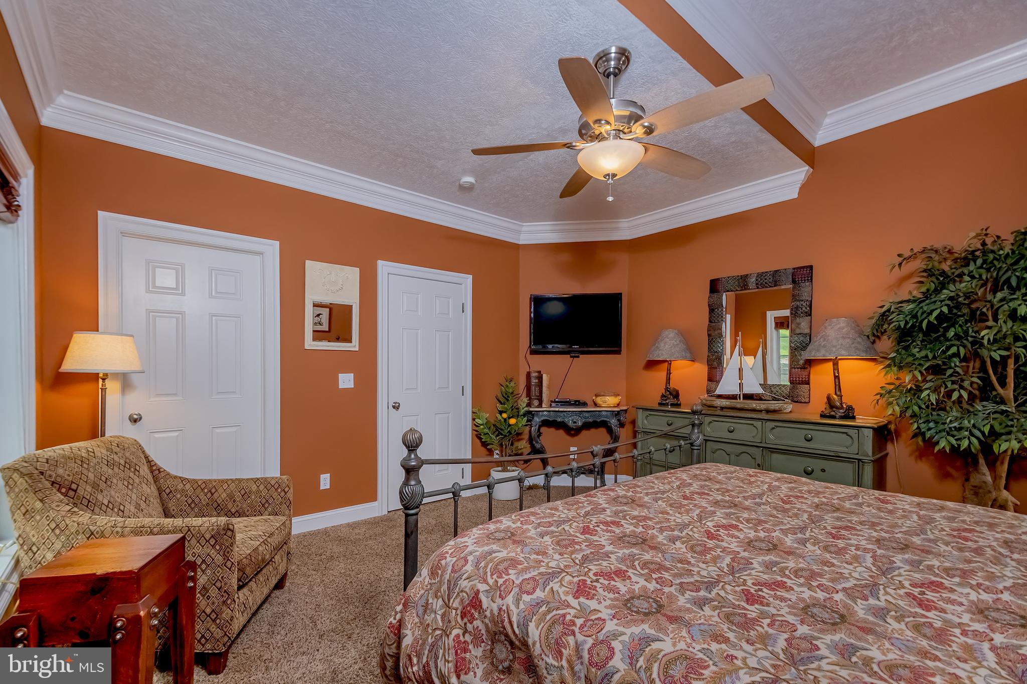 ALPINE VILLAGE - Residential