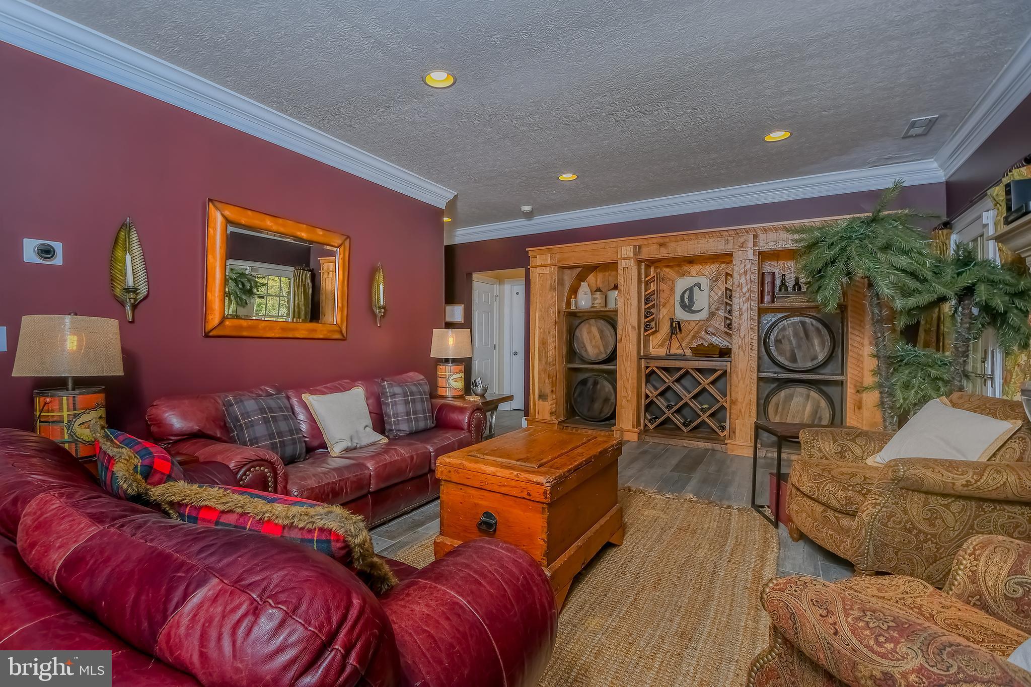 ALPINE VILLAGE - Residential