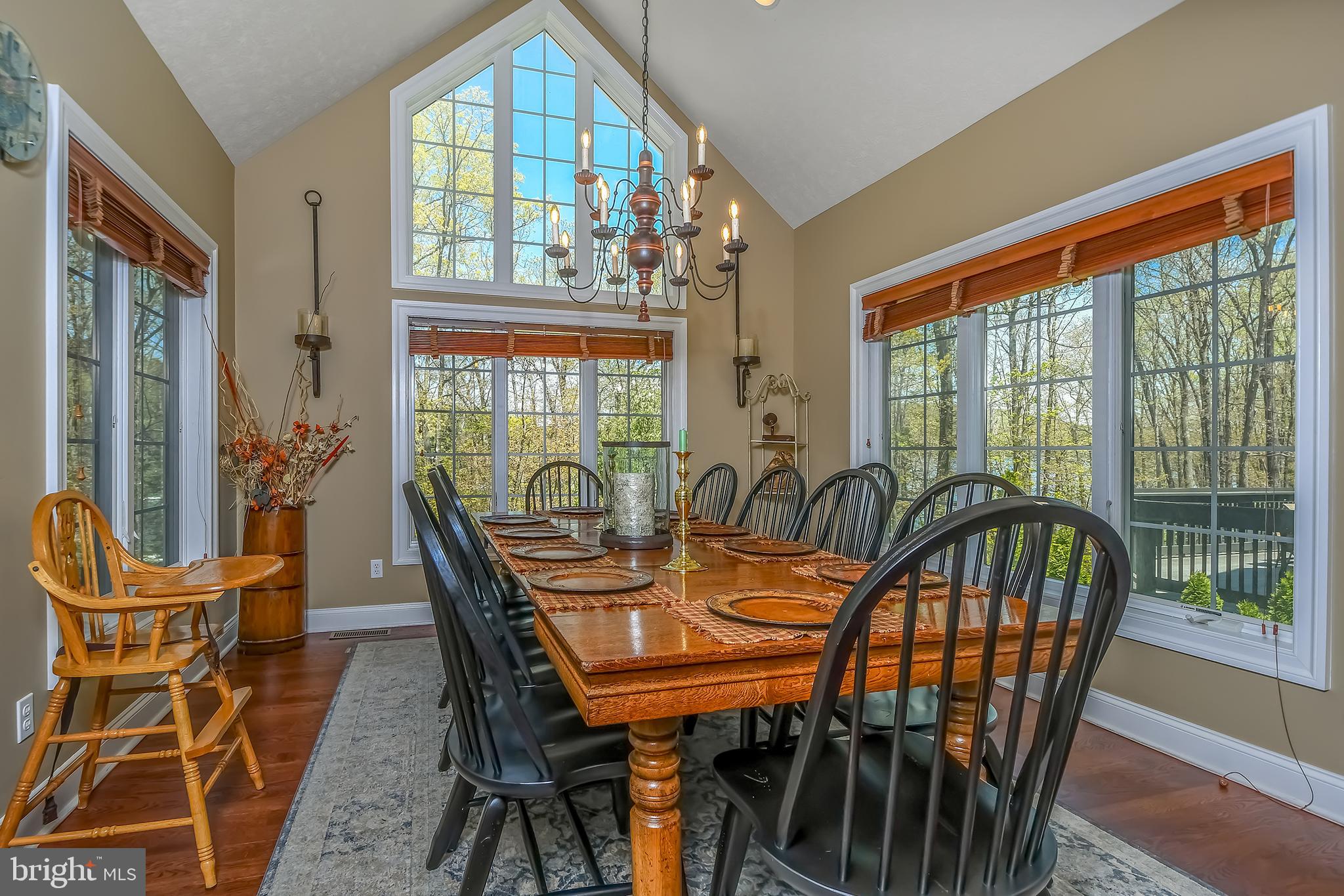 ALPINE VILLAGE - Residential