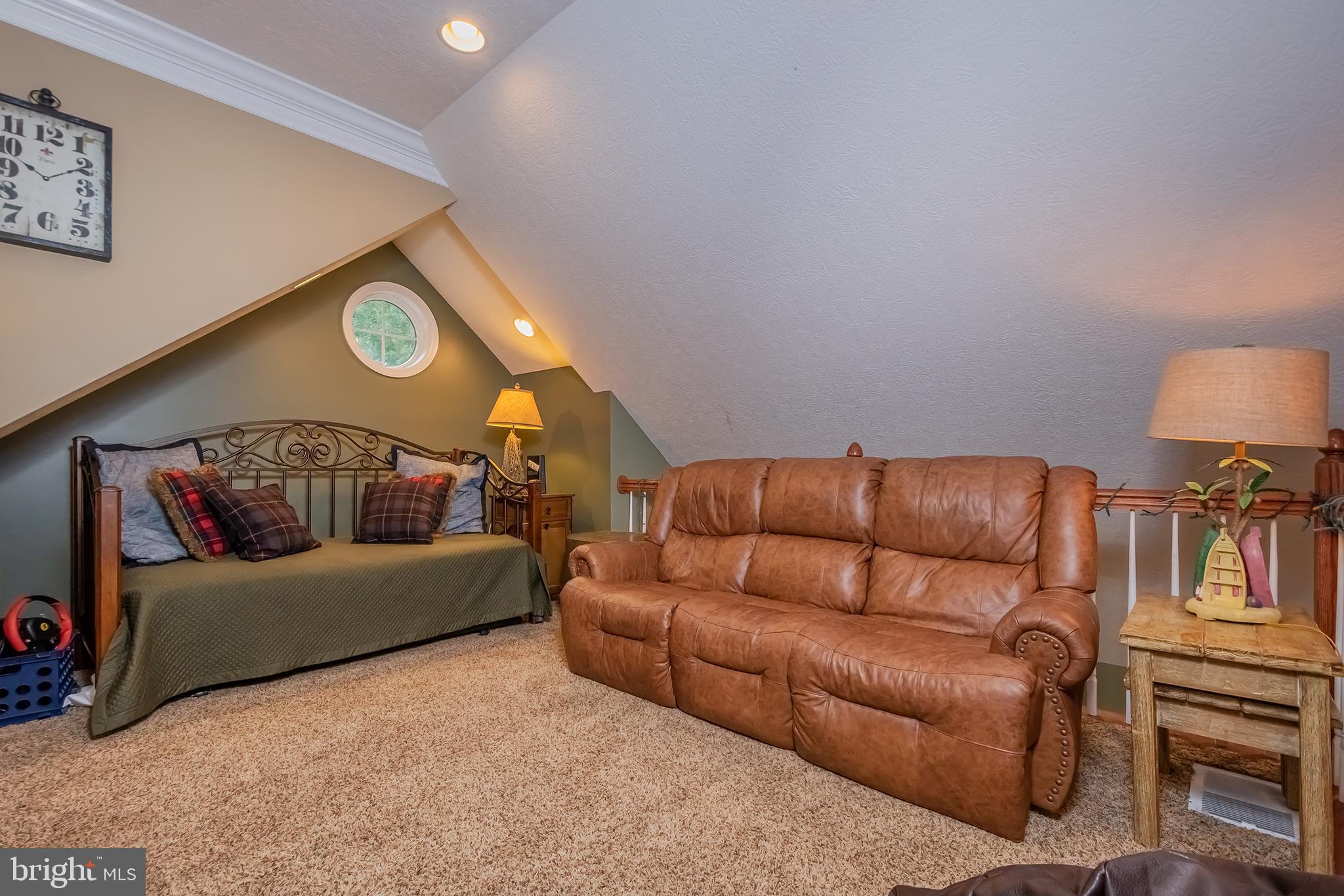 ALPINE VILLAGE - Residential