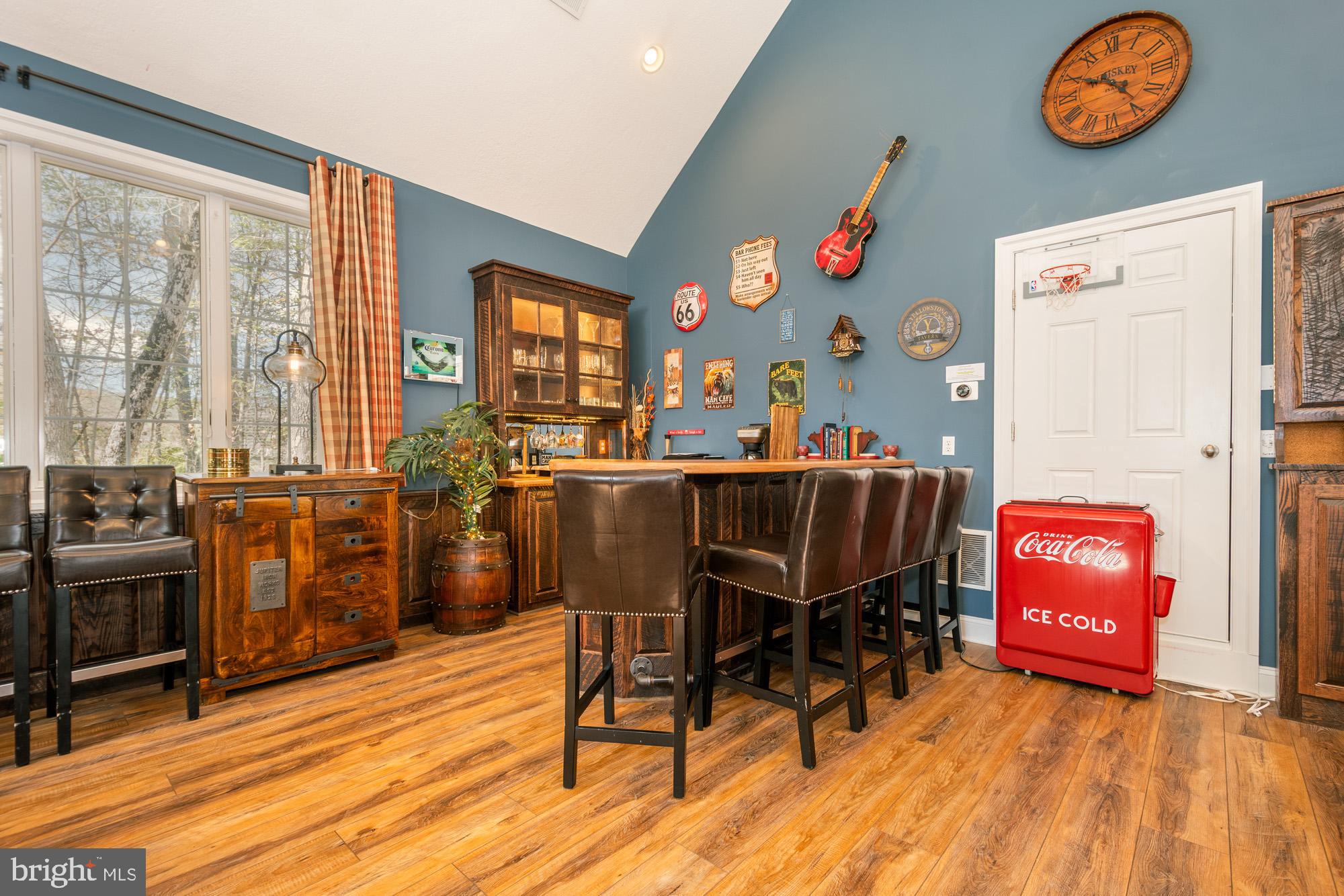 ALPINE VILLAGE - Residential