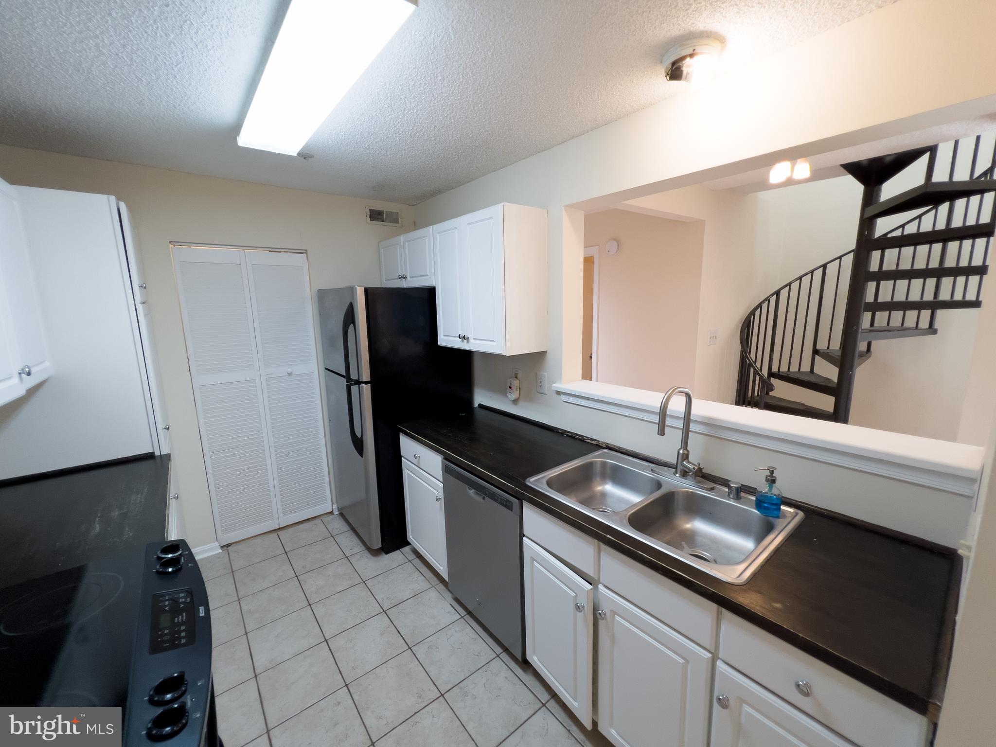 CHURCHILL VIEW - Residential