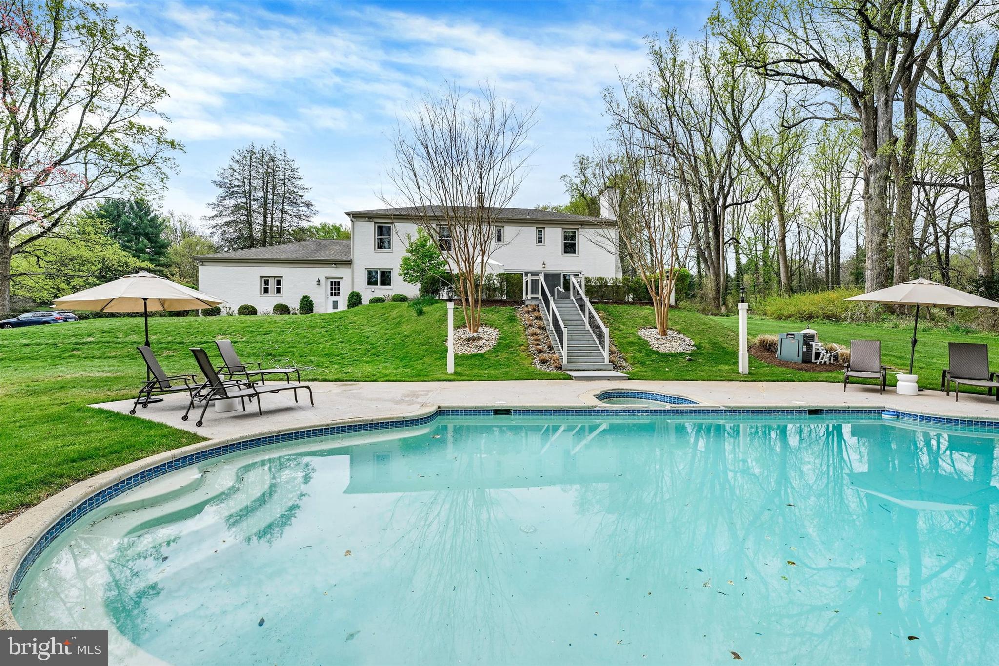 GREENSPRING VALLEY - Residential